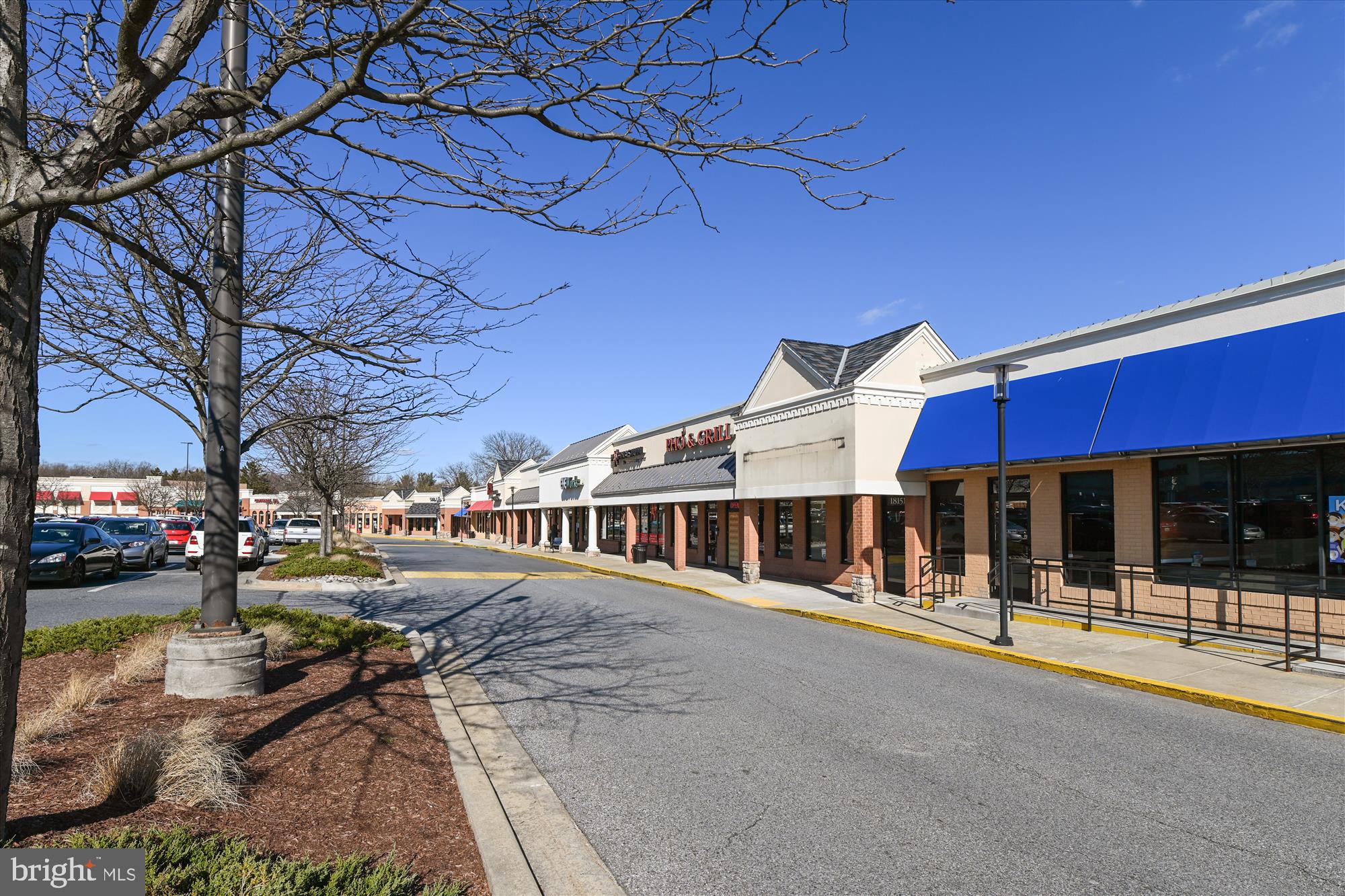 BROOKEVILLE KNOLLS - Residential