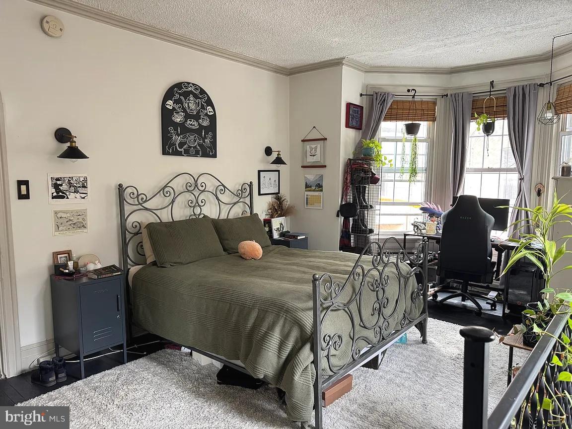 ART MUSEUM AREA - Residential Income