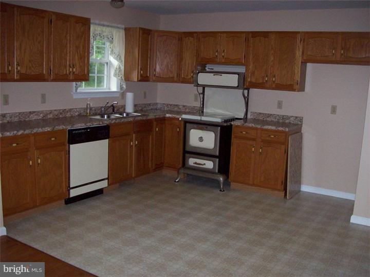 LITTLE BRITAIN TWP - Residential