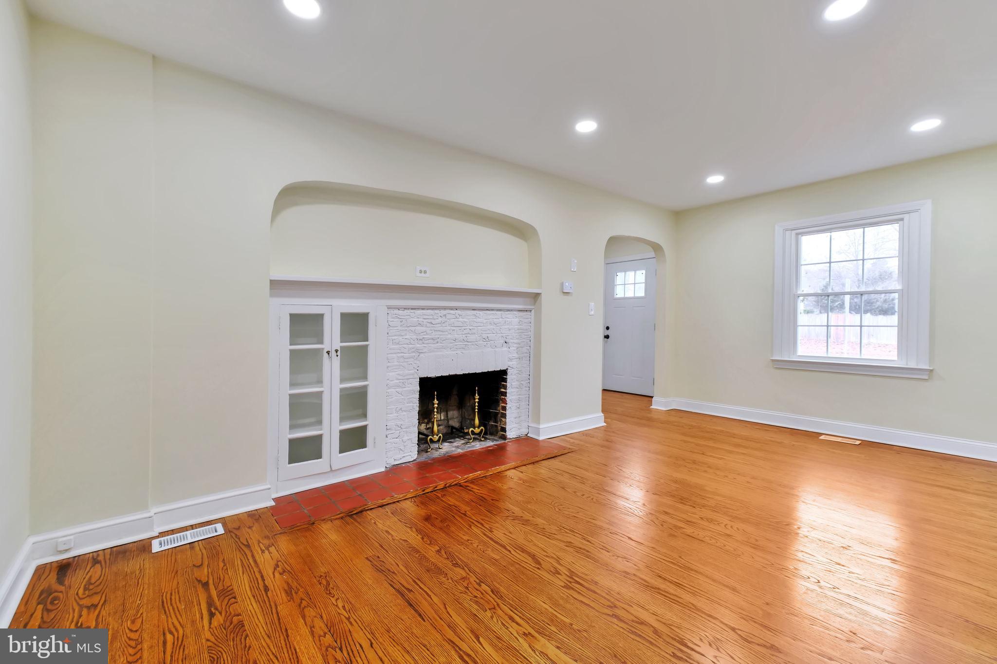 ANNANDALE - Residential