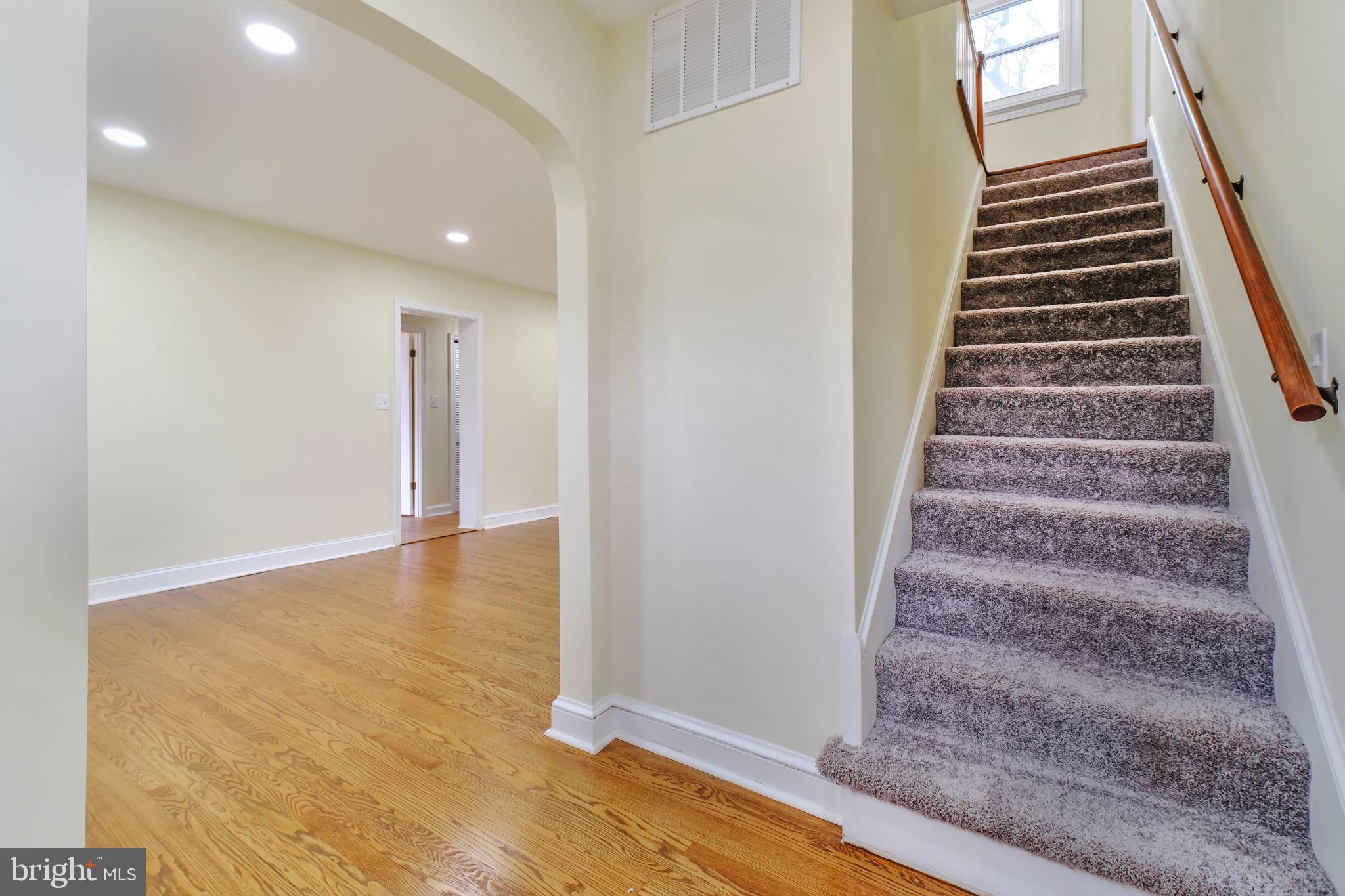 ANNANDALE - Residential