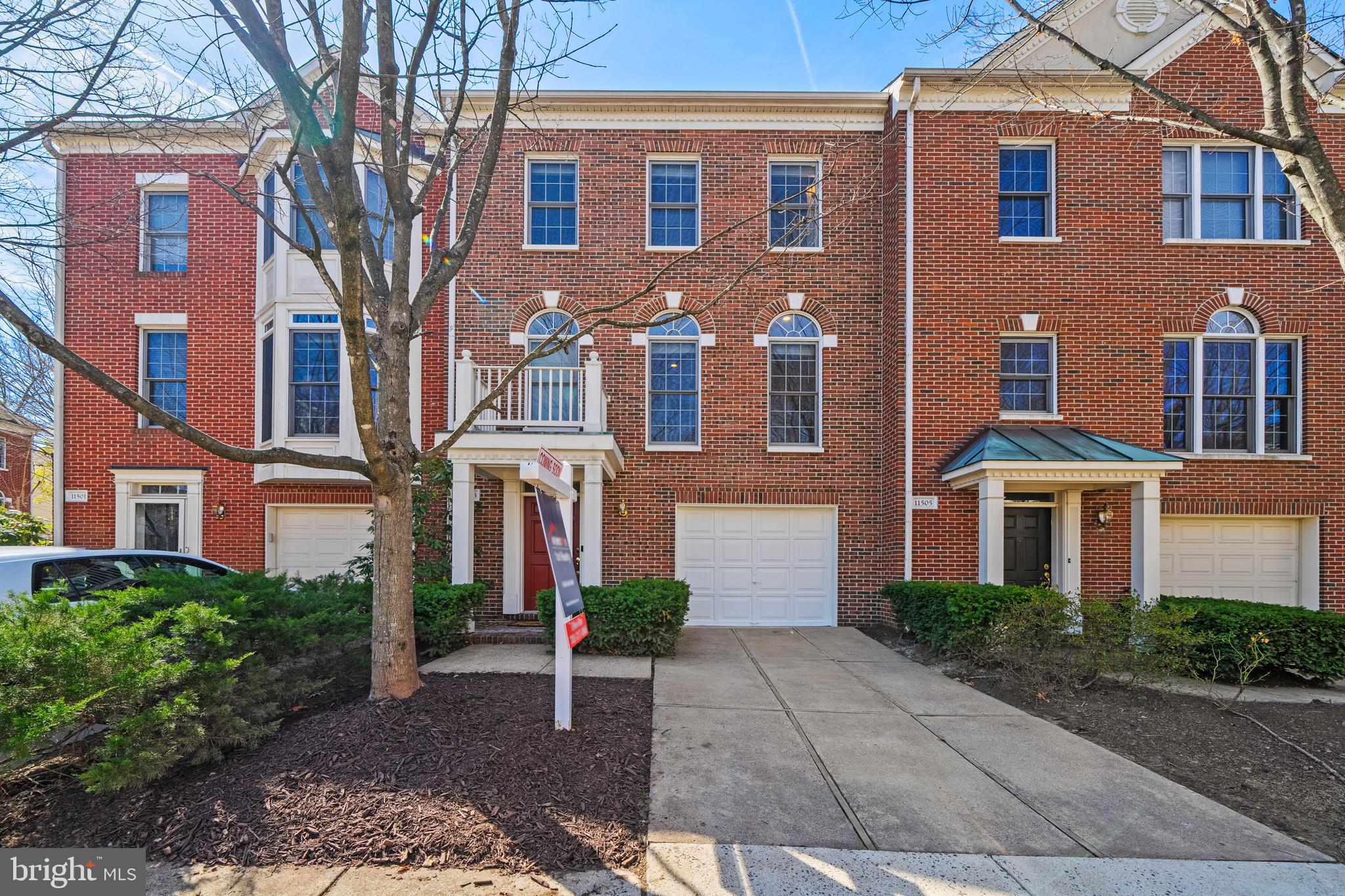 Welcome to this is meticulously well-maintained classic brick front colonial townhome in the Random Hills 
 neighborhood. It features 3 Bedroom,  3.5 Bathroom, 1 car garage townhouse located in the higly desirable Fairfax Center. Fully finished walkout basement and fenced private backyard.  Recent updates: Entire house hardwood floors and painted(2019), Samsung Smart Refrigerator(2022), Dishwasher(2024), Water Heater(2024), Two Chandeliers and Bathrooms lights(2025), Bathroom and Kitchen Faucets(2025), EV Charging in Garage. Do not miss this opportunity to call this beautiful home yours.