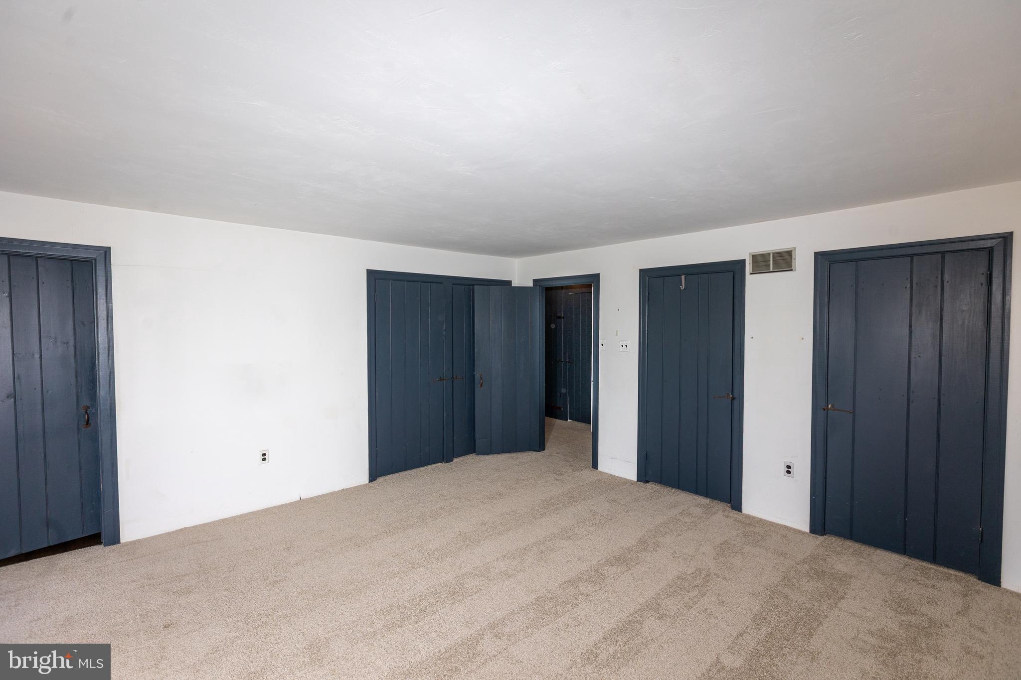 RAPPS CORNER - Residential