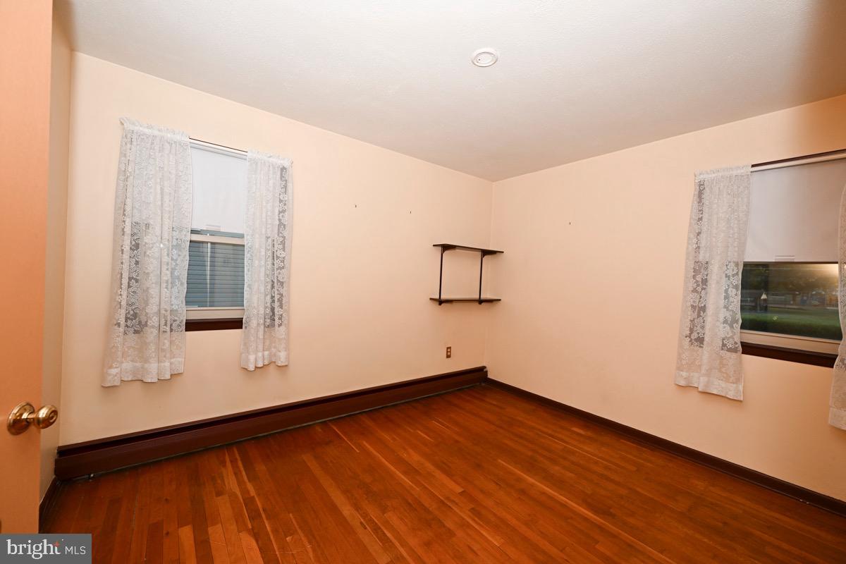 CORNWALL TERRACE - Residential