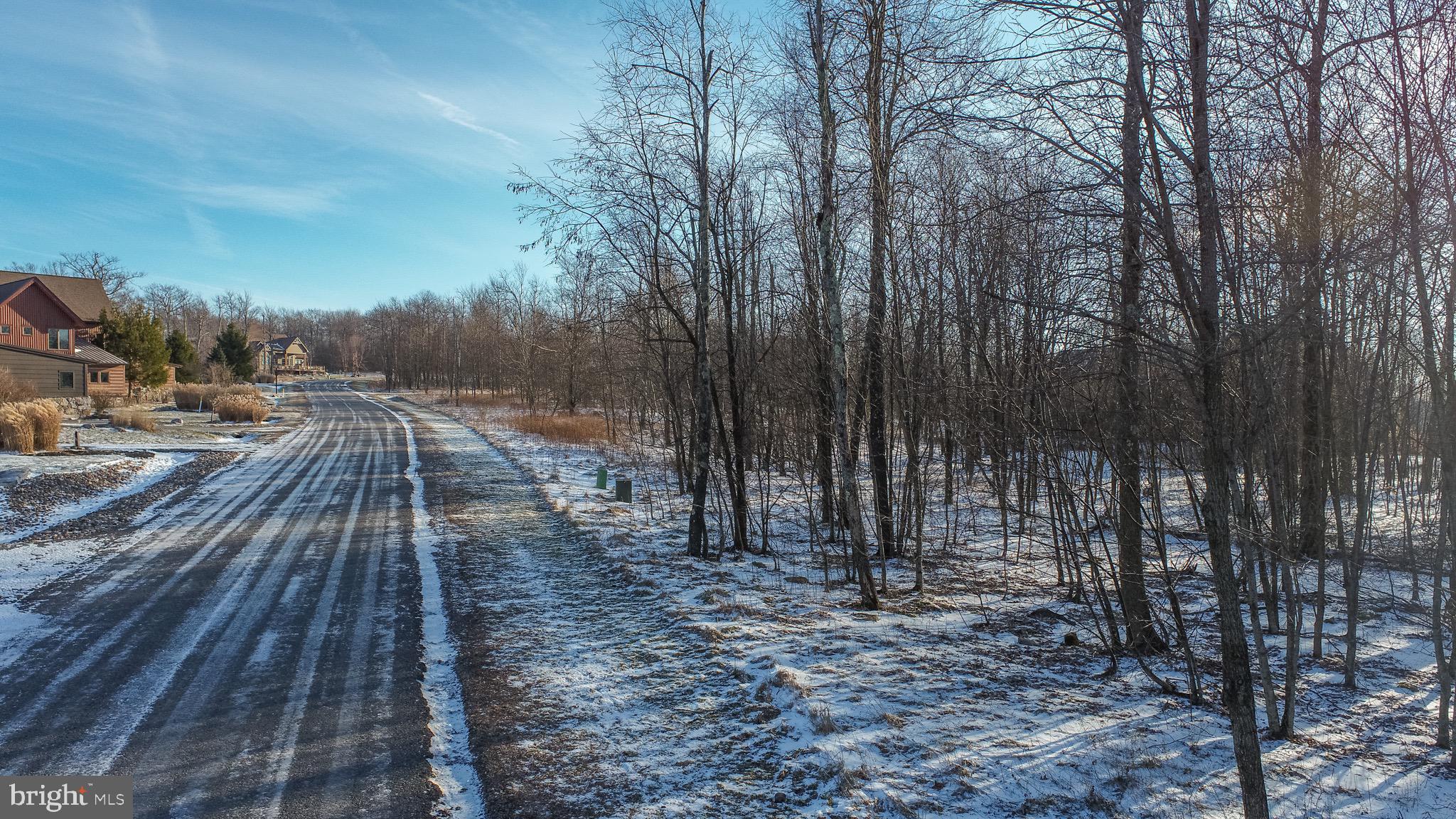 NORTH CAMP - Land