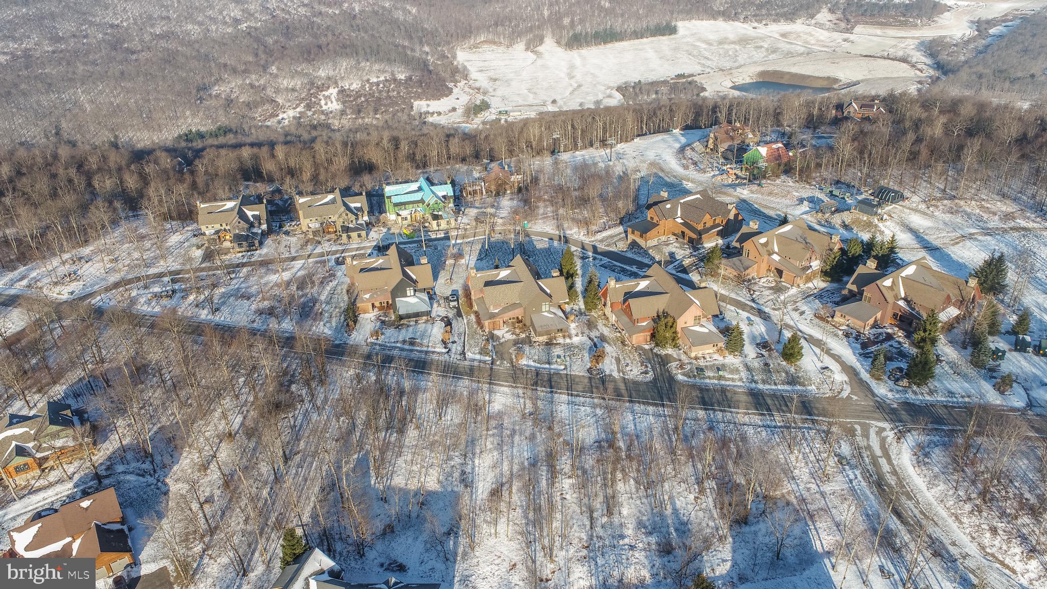 NORTH CAMP - Land