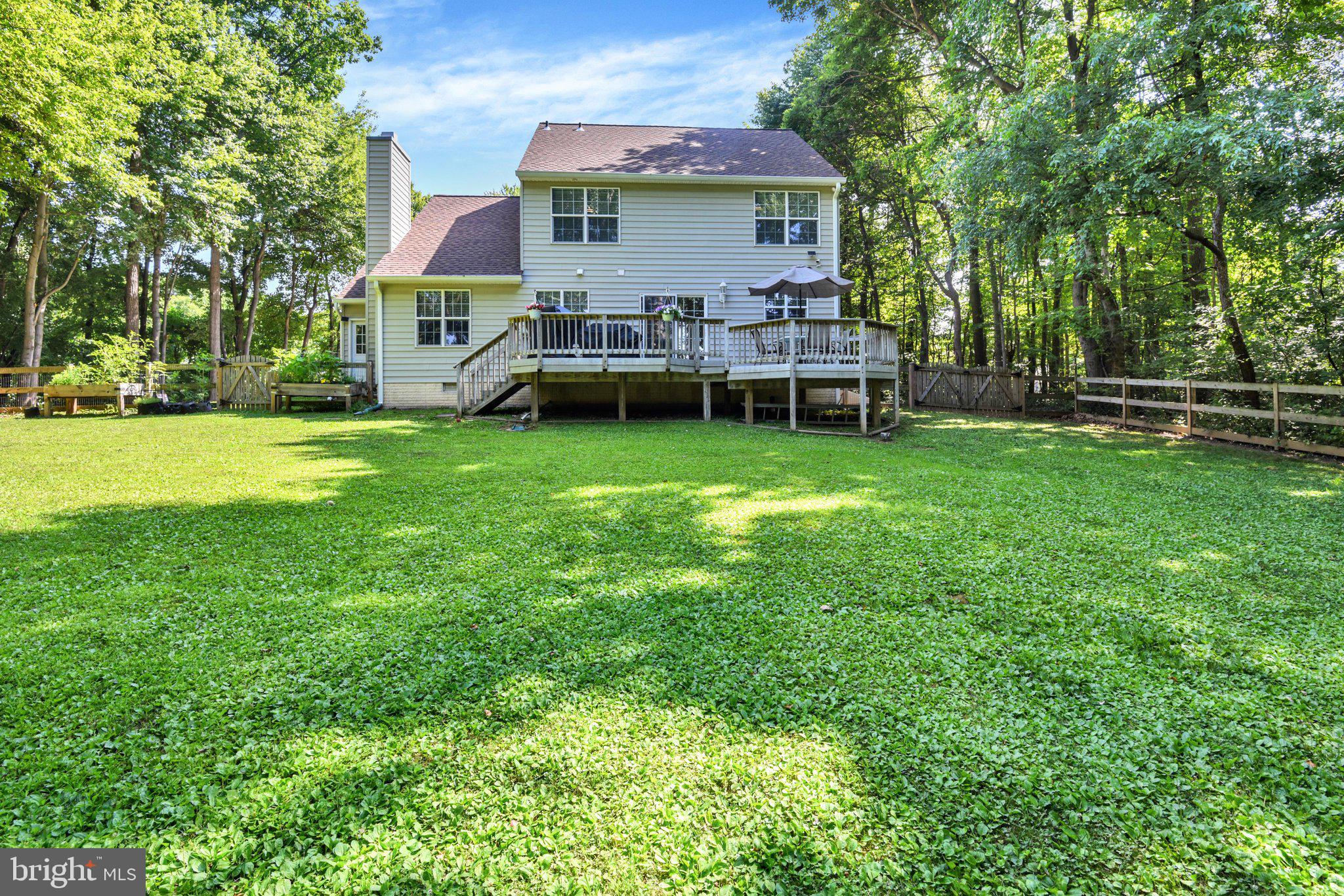 PROUD OAKS - Residential