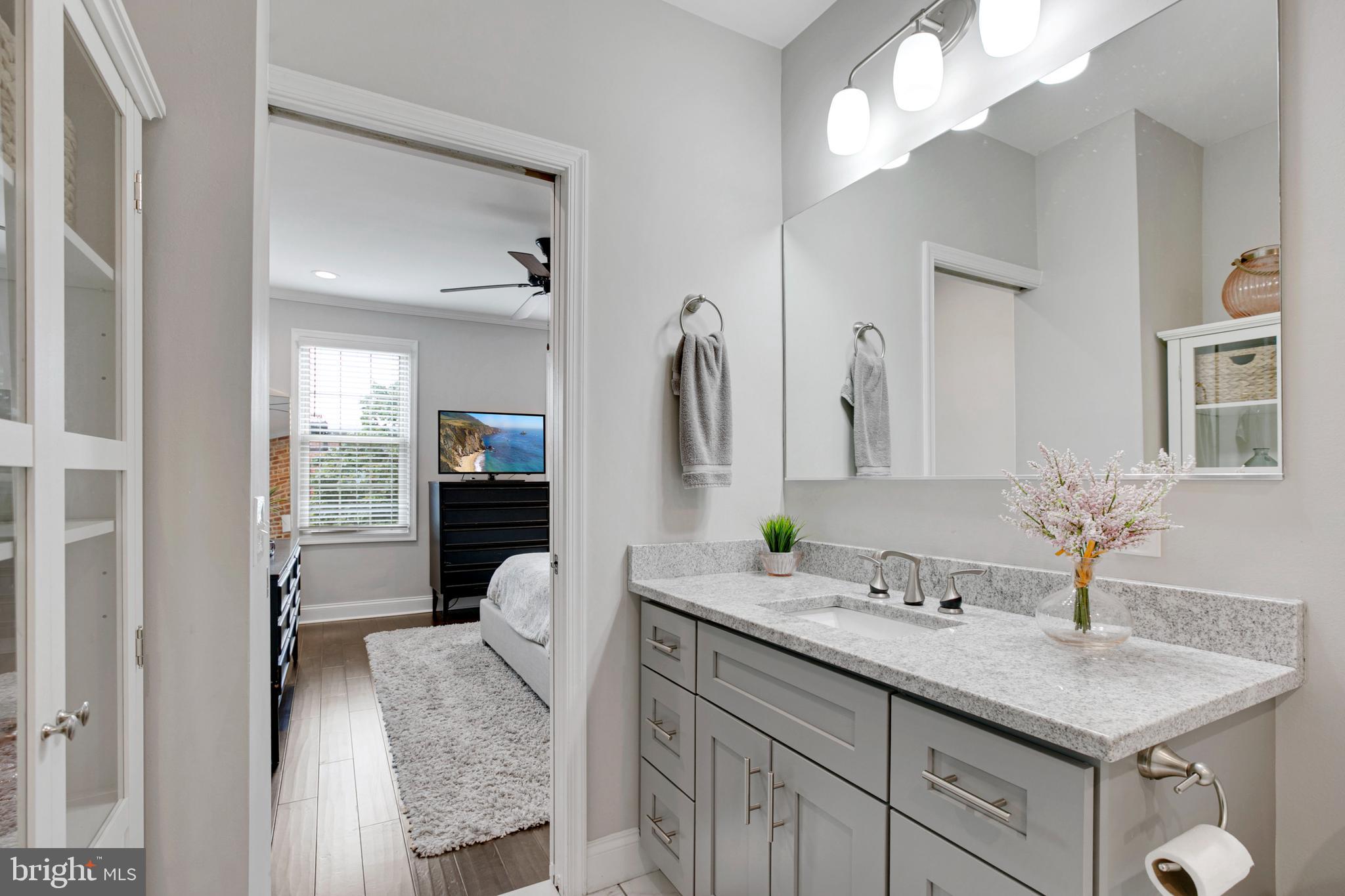 HIGHLANDTOWN - Residential