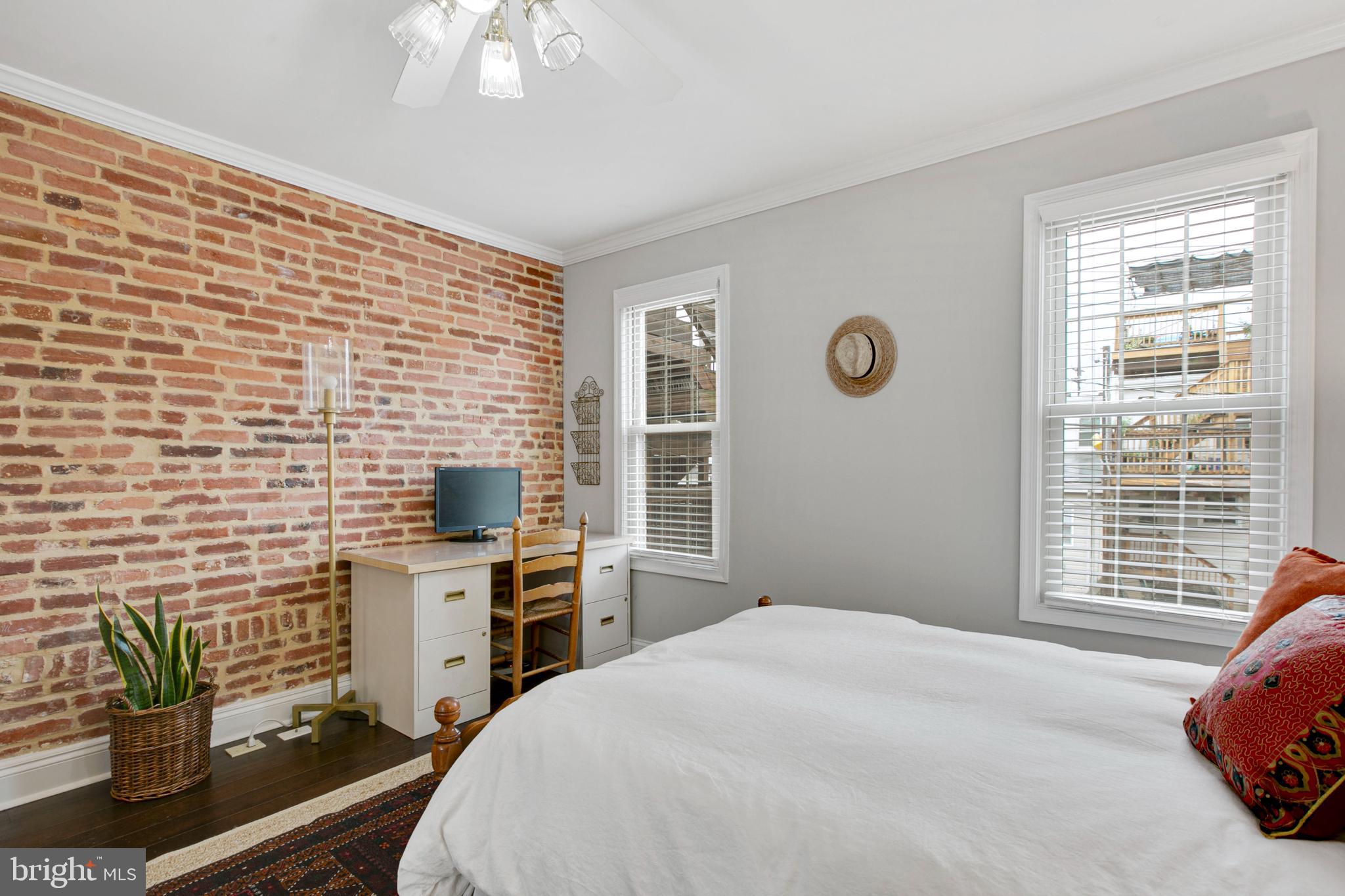 HIGHLANDTOWN - Residential