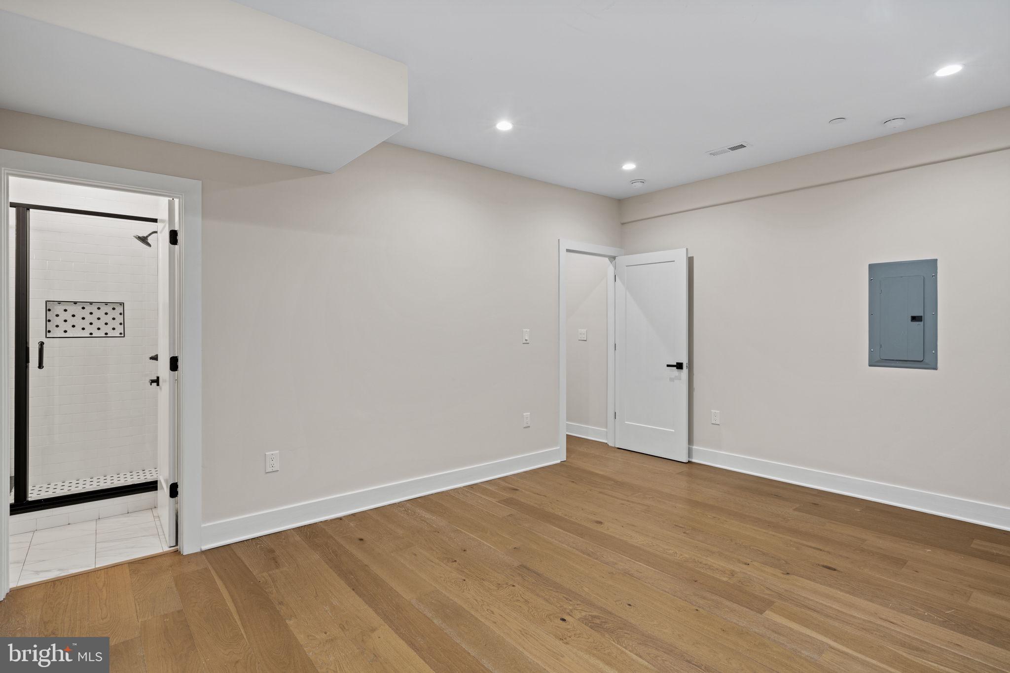 BREWERYTOWN - Residential