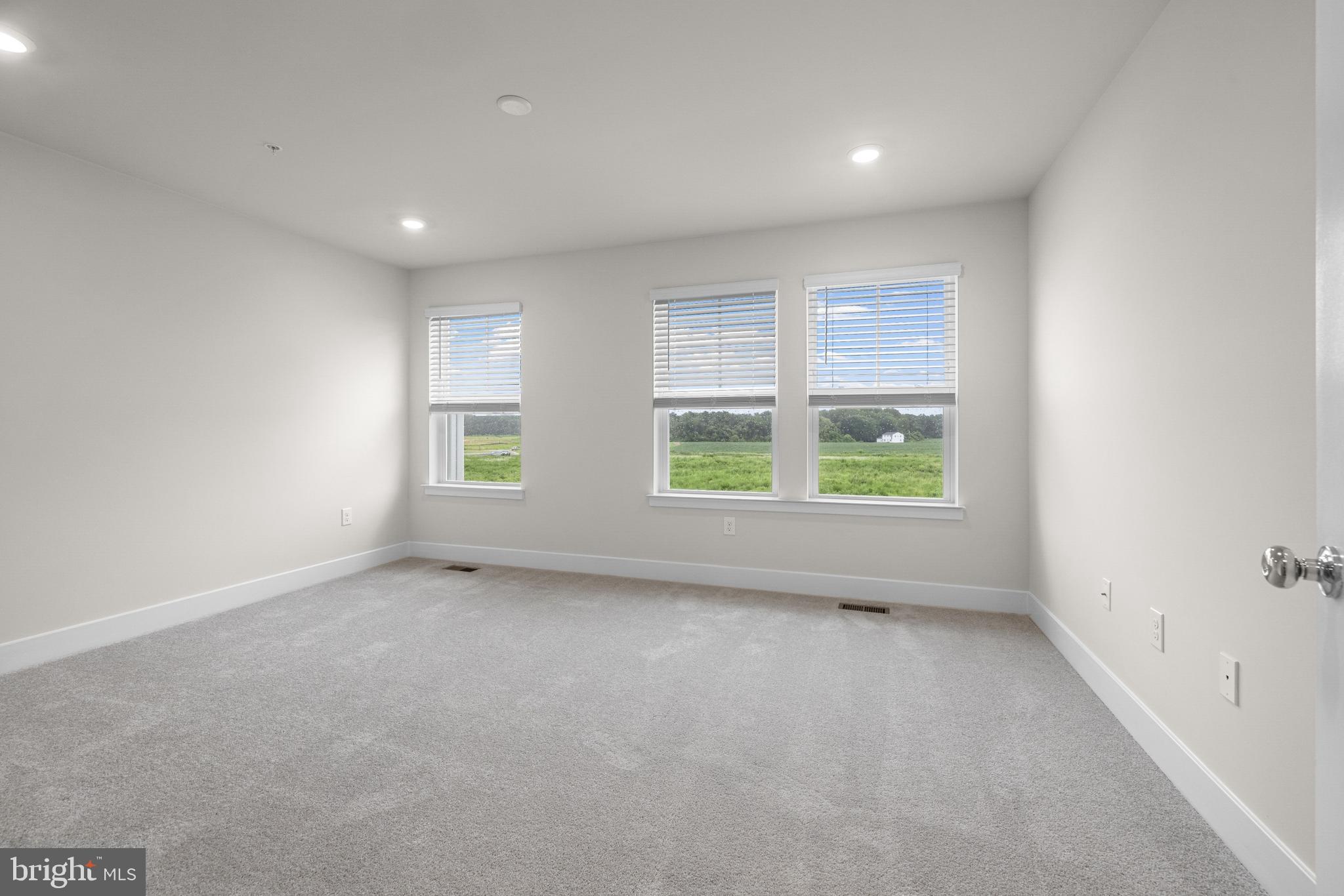 LAKESIDE AT TRAPPE - Residential