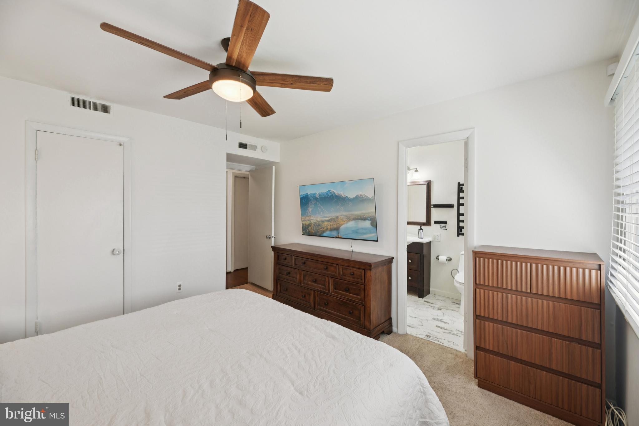 POINTER RIDGE - Residential