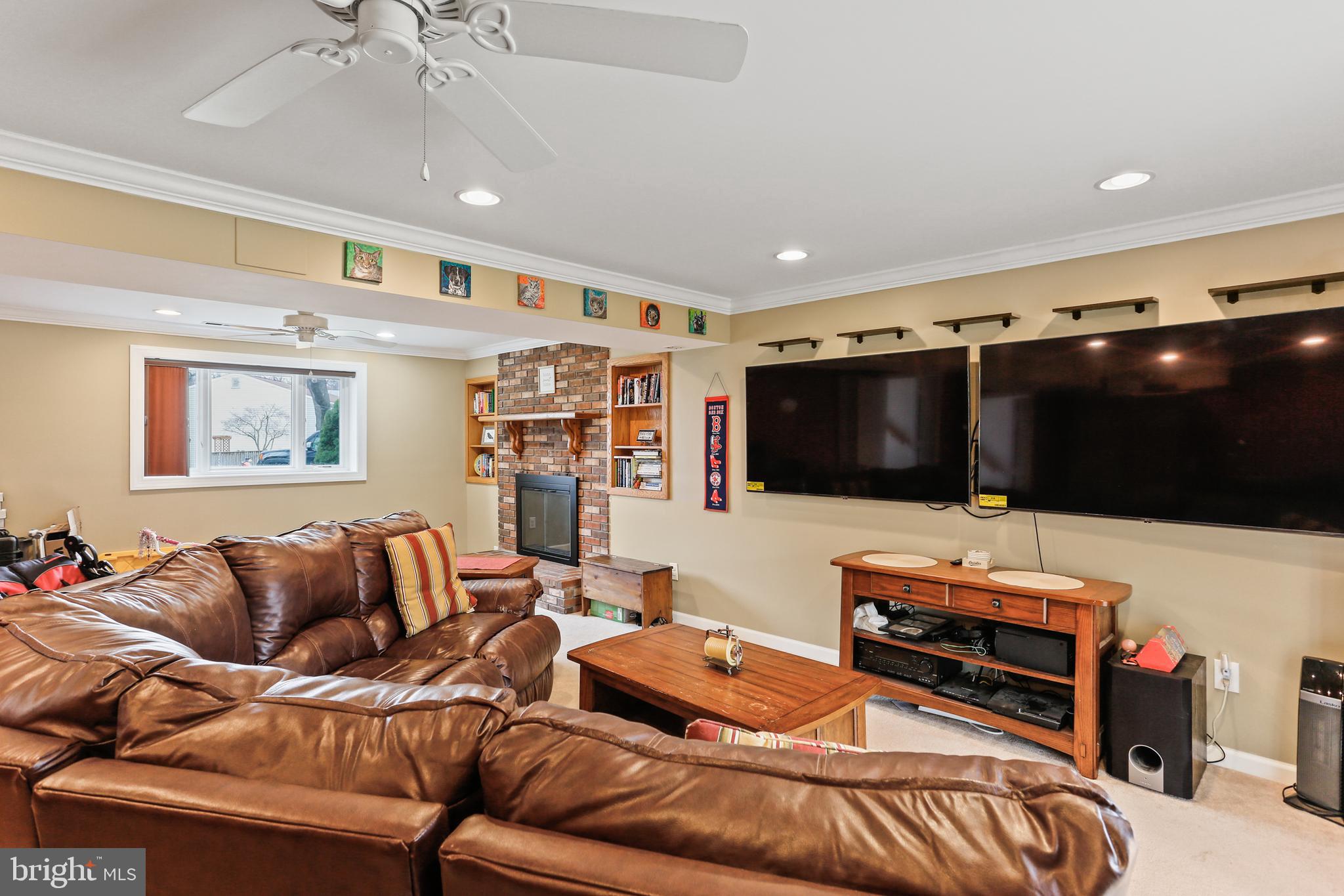 WOODLAWN HEIGHTS - Residential Lease