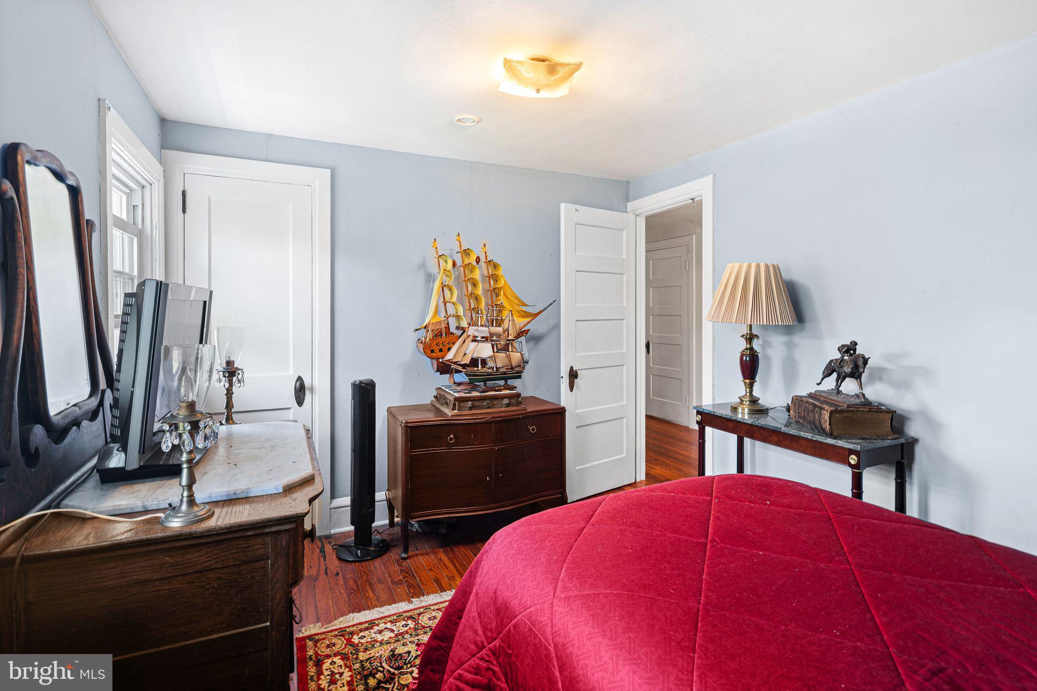 WINDSOR HILL - Residential