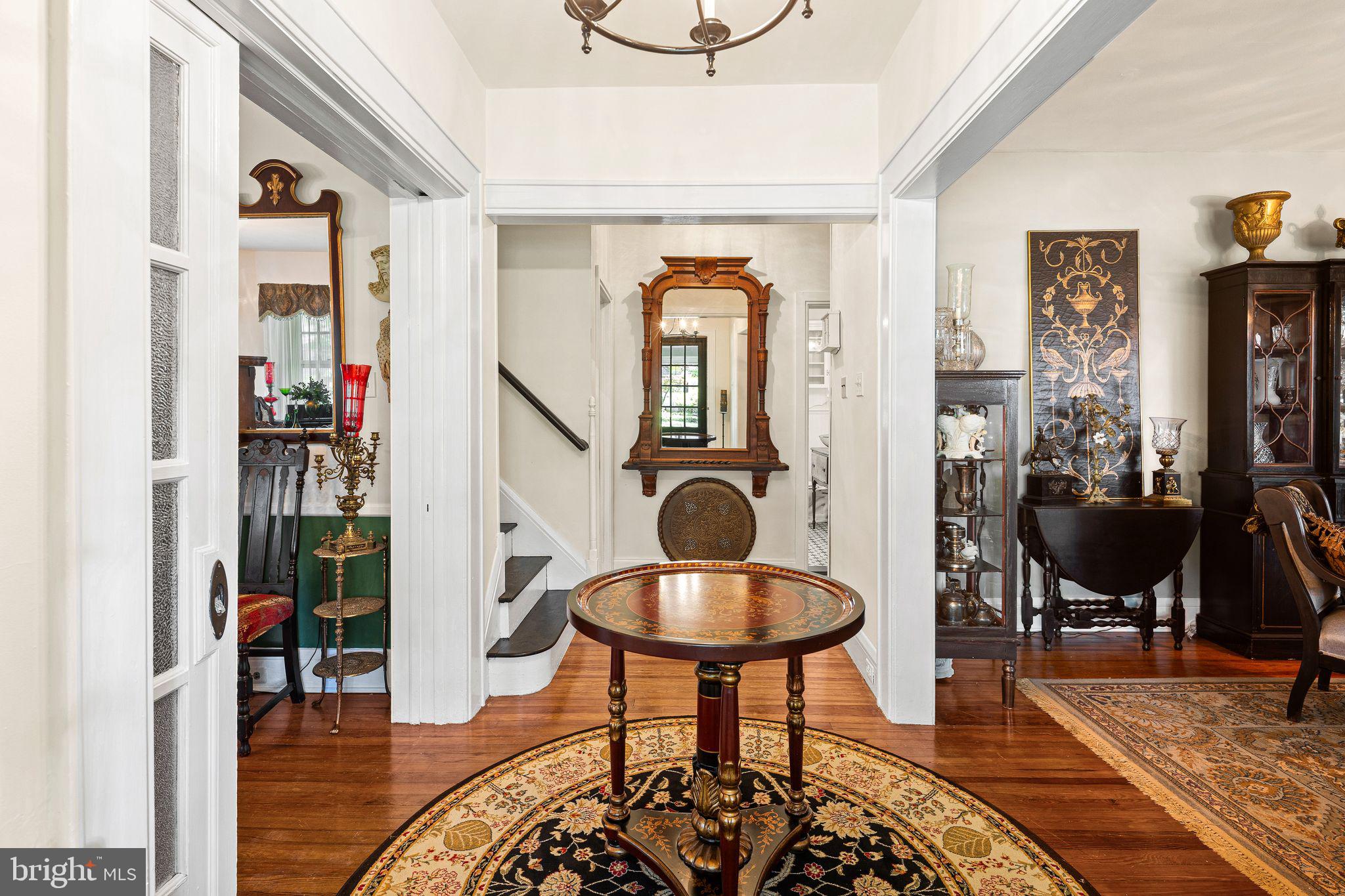 WINDSOR HILL - Residential