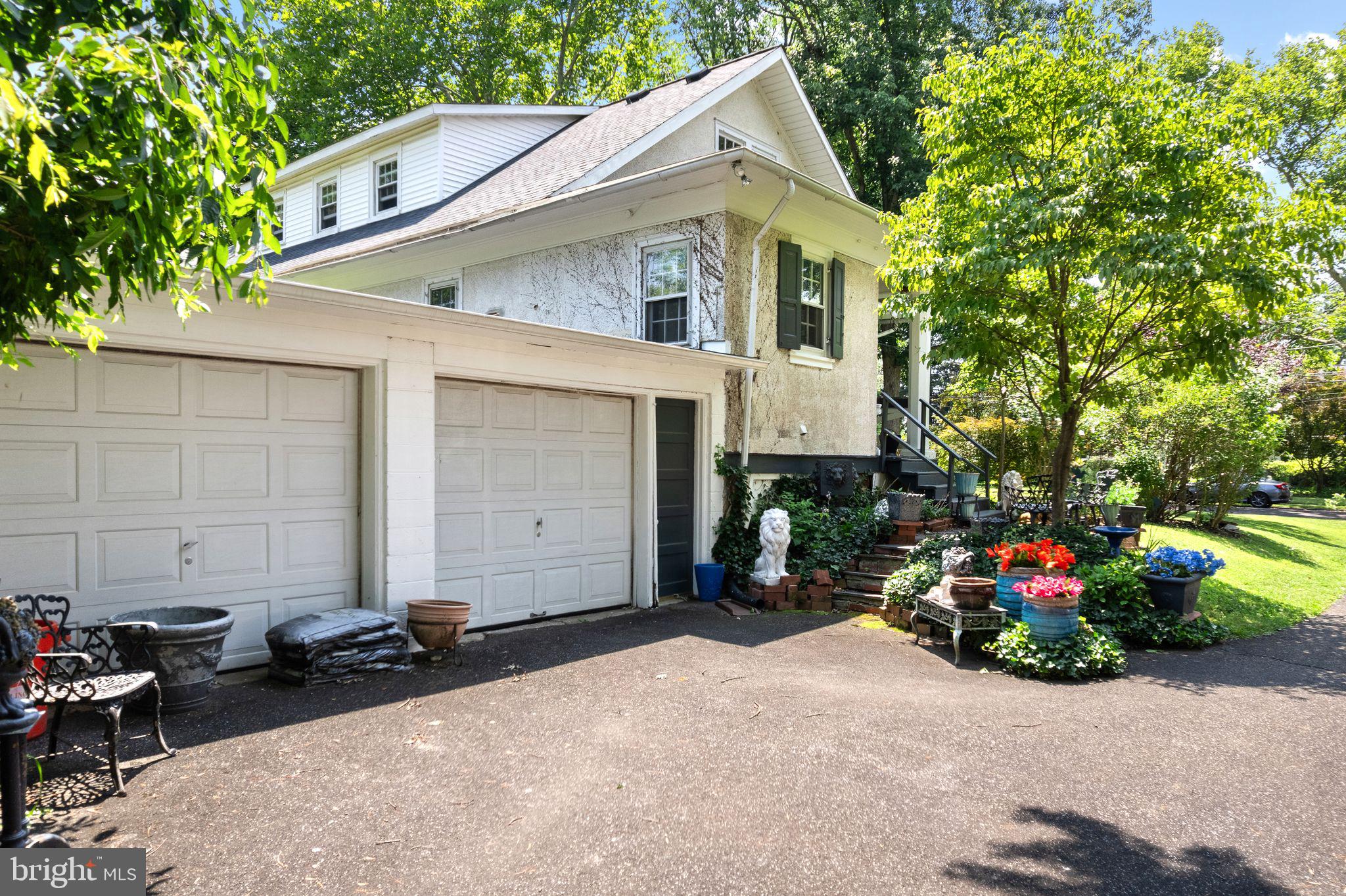 WINDSOR HILL - Residential