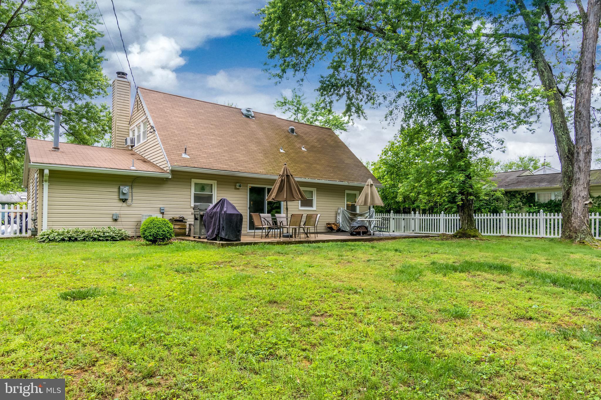 YORKTOWN AT BELAIR - Residential