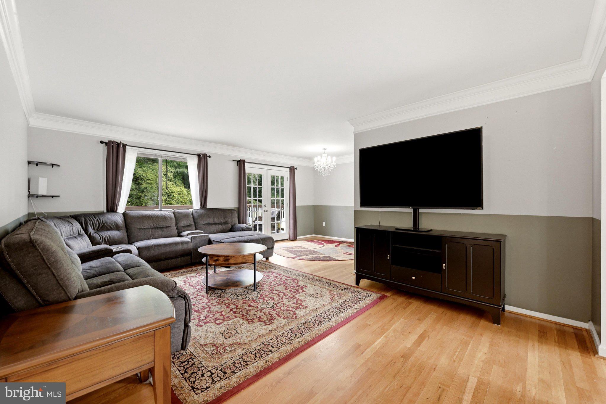 POHICK ESTATES - Residential