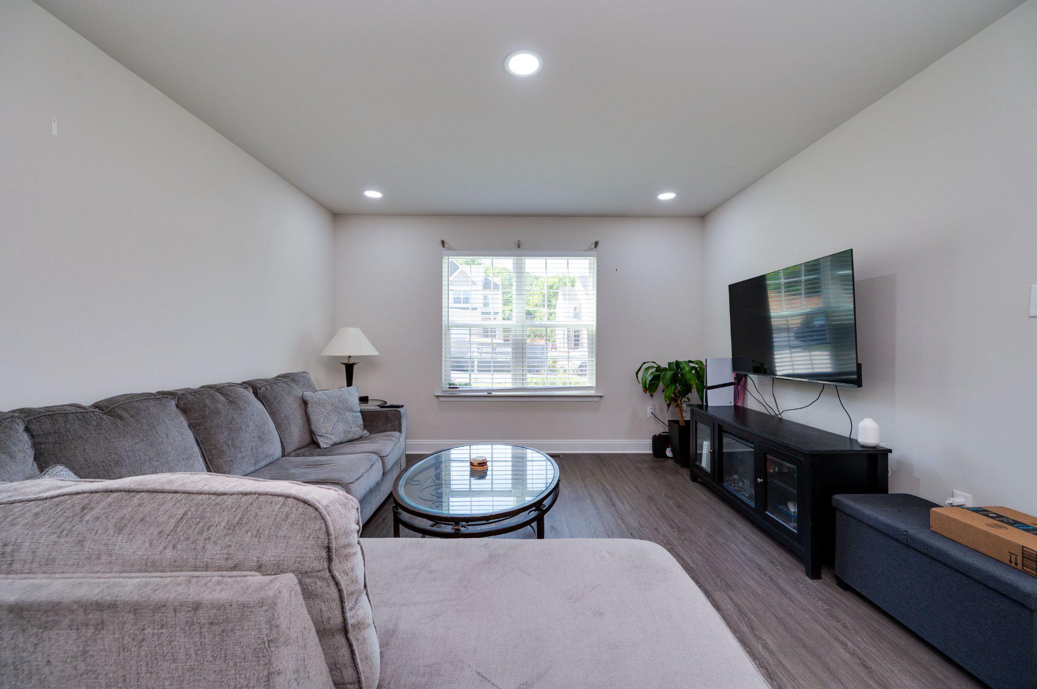 TEMPLE TERRACE - Residential