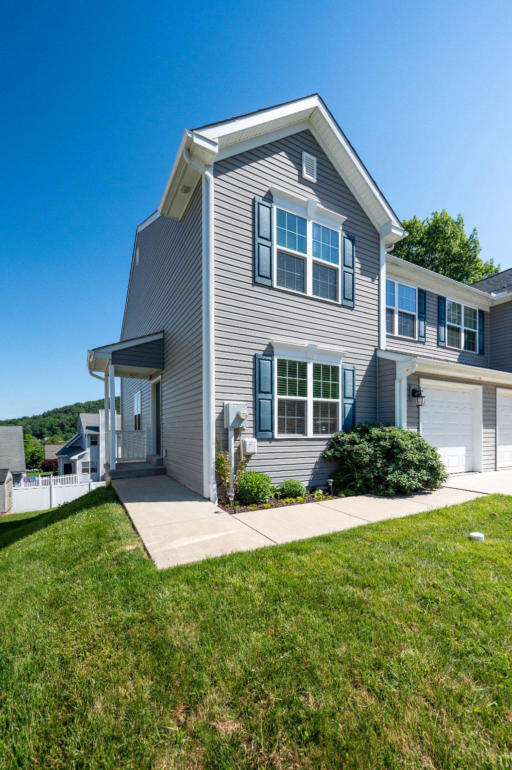 TEMPLE TERRACE - Residential
