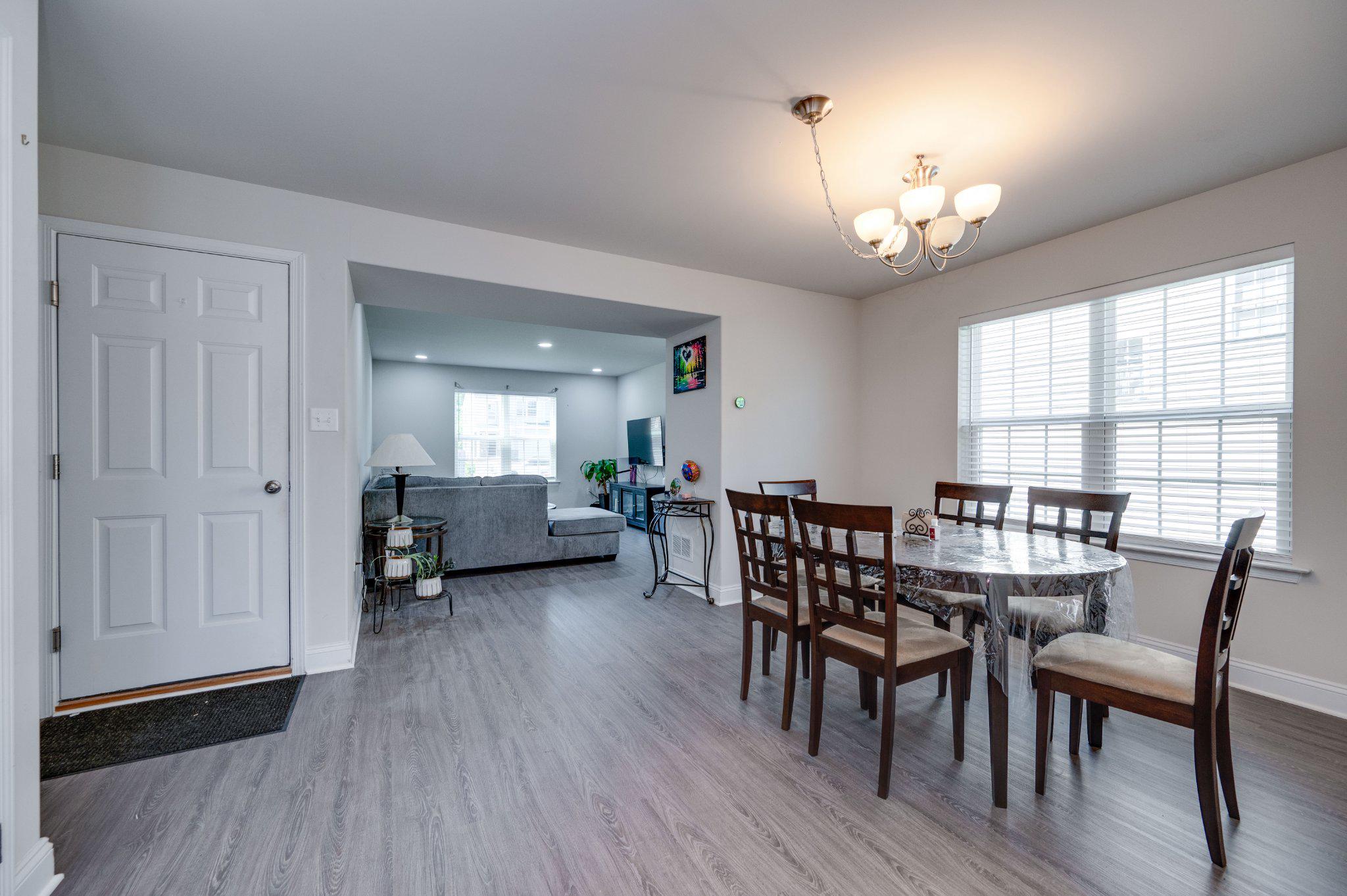 TEMPLE TERRACE - Residential