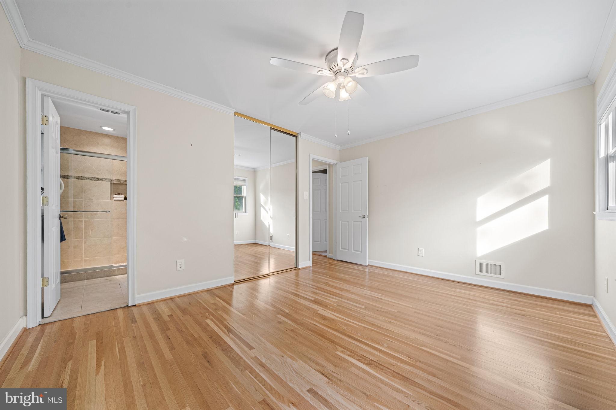 ROLLING VALLEY - Residential