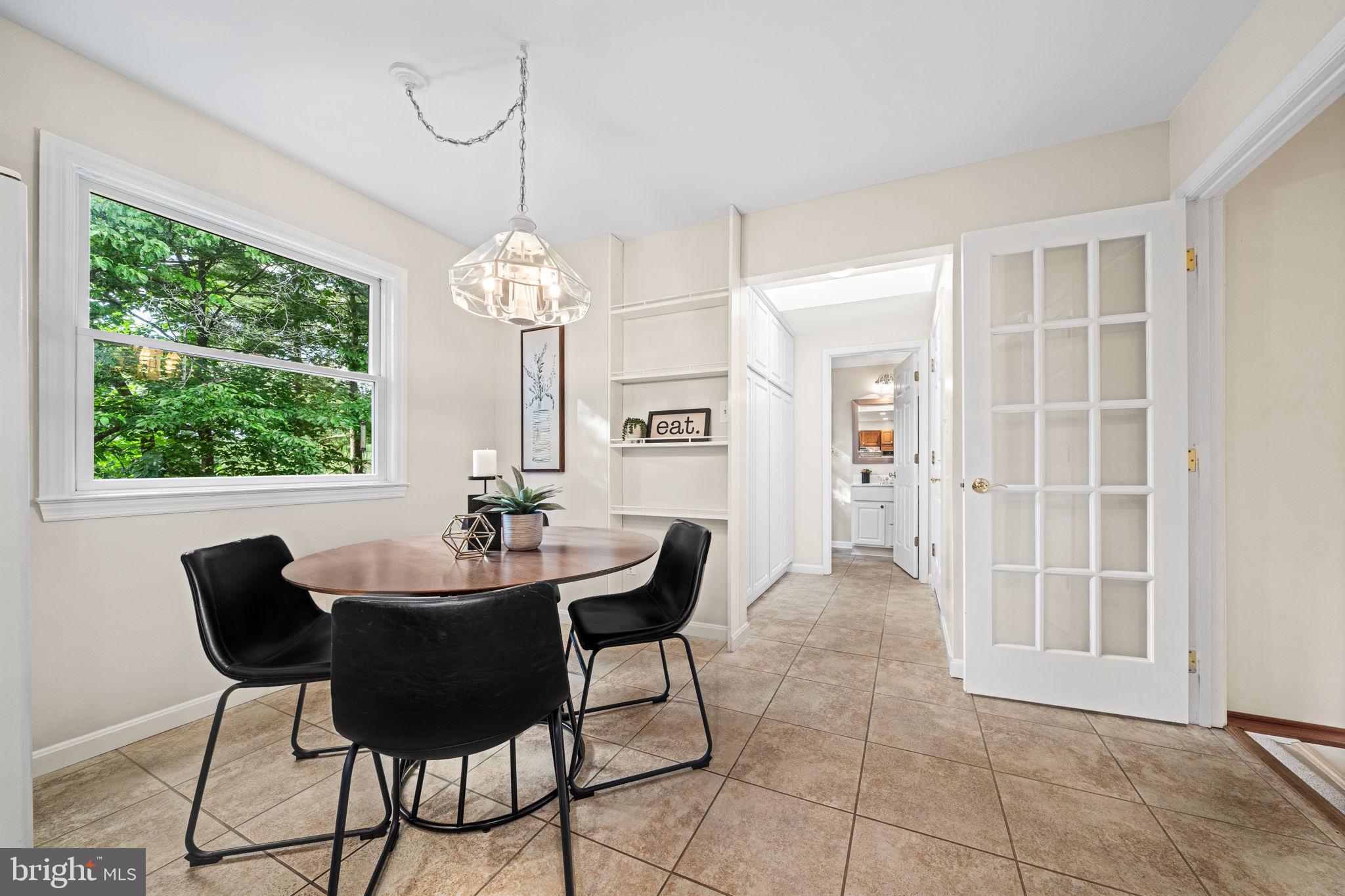 ROLLING VALLEY - Residential