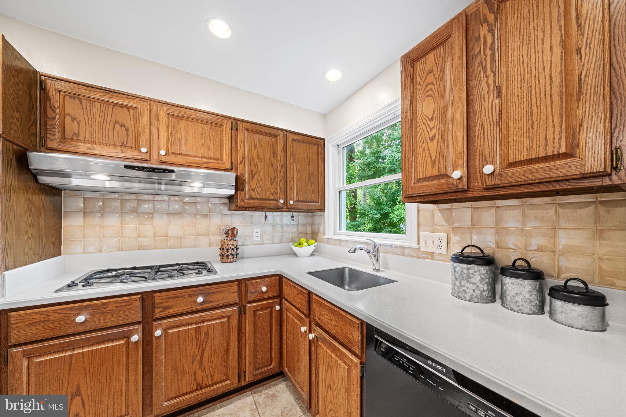 ROLLING VALLEY - Residential