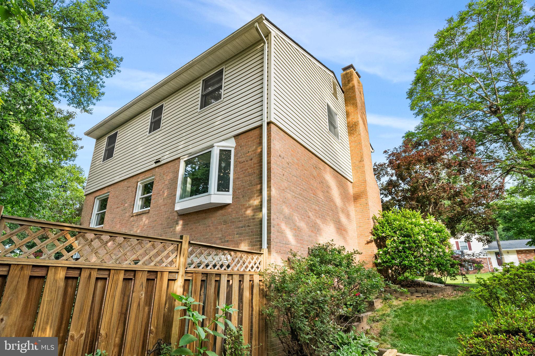 ROLLING VALLEY - Residential