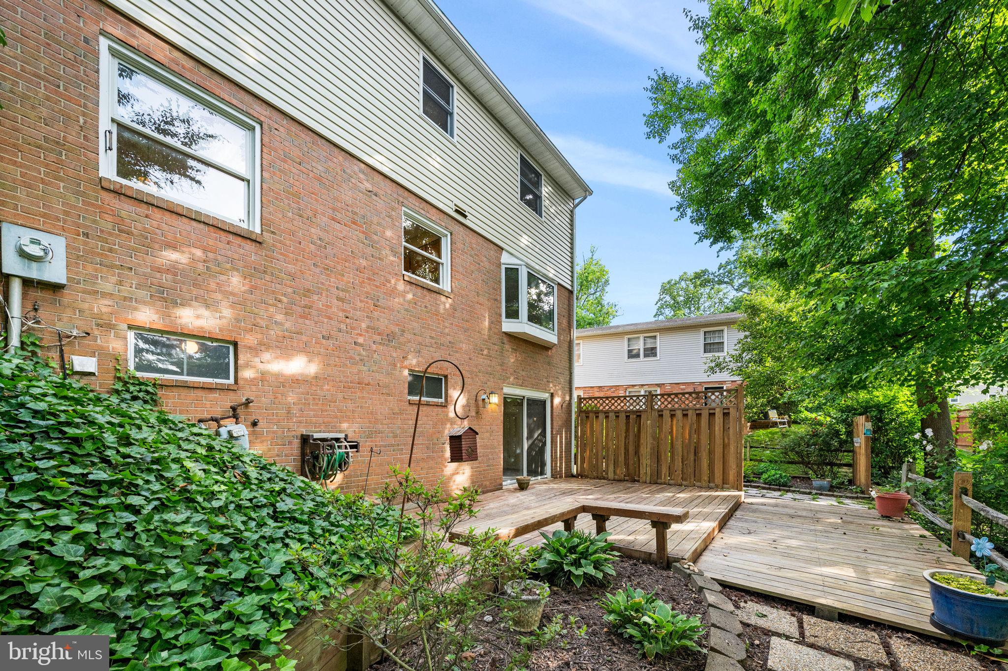 ROLLING VALLEY - Residential