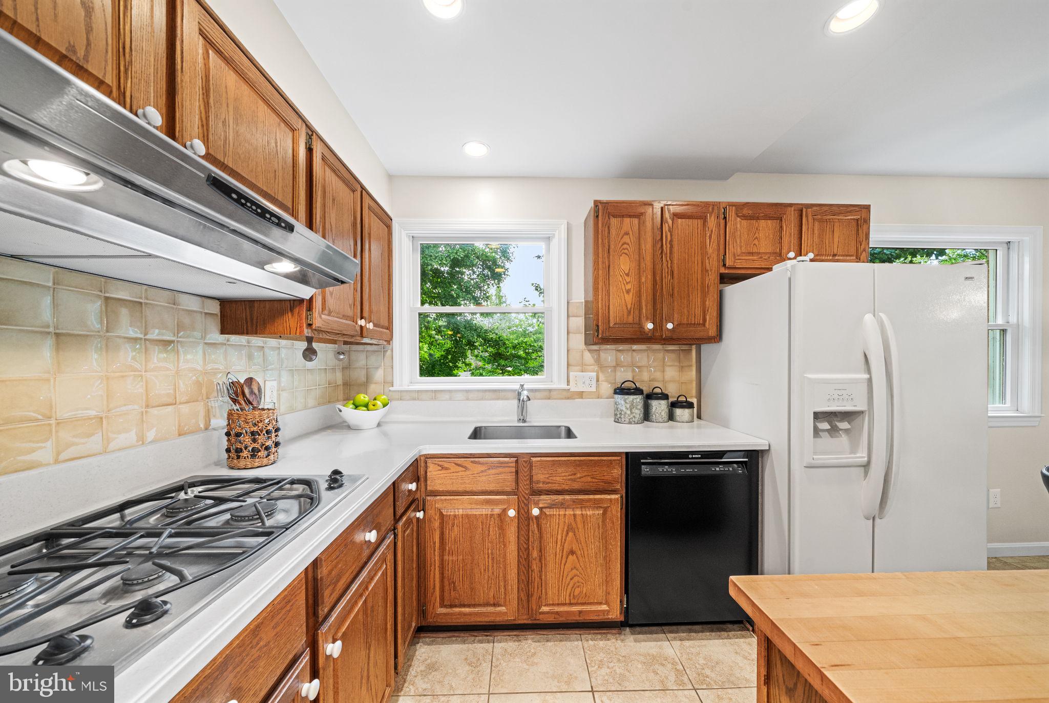 ROLLING VALLEY - Residential