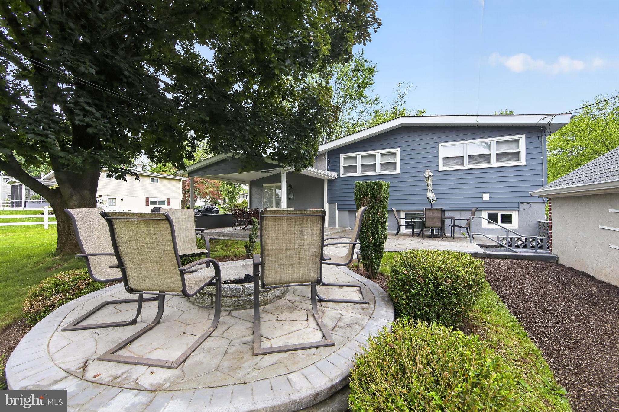 CENTER SQ GREEN - Residential