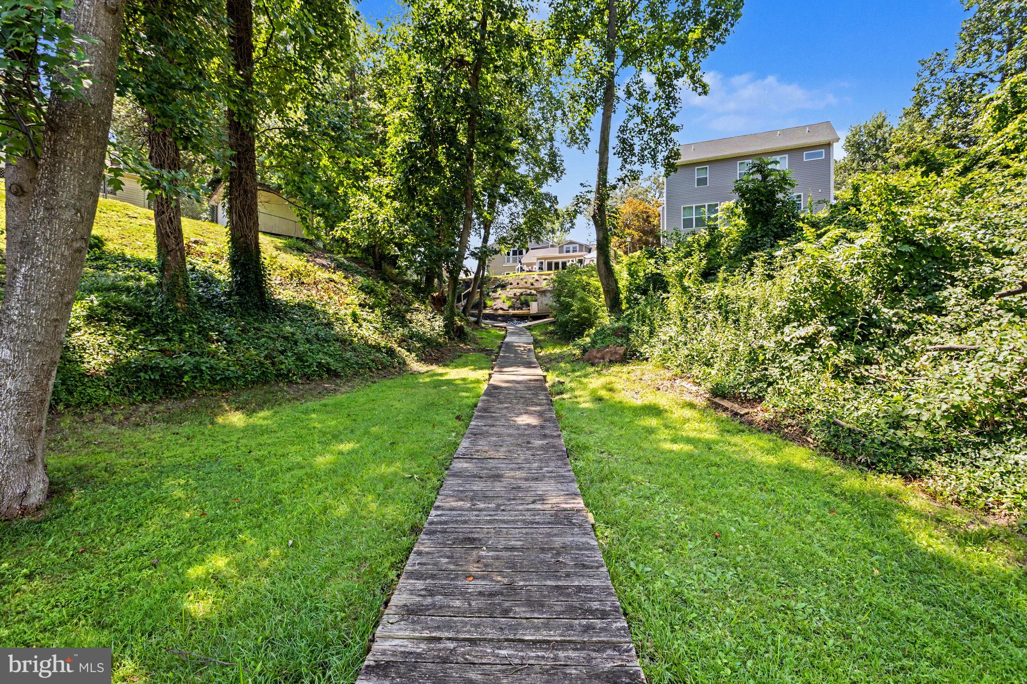 HIGH POINT - Residential