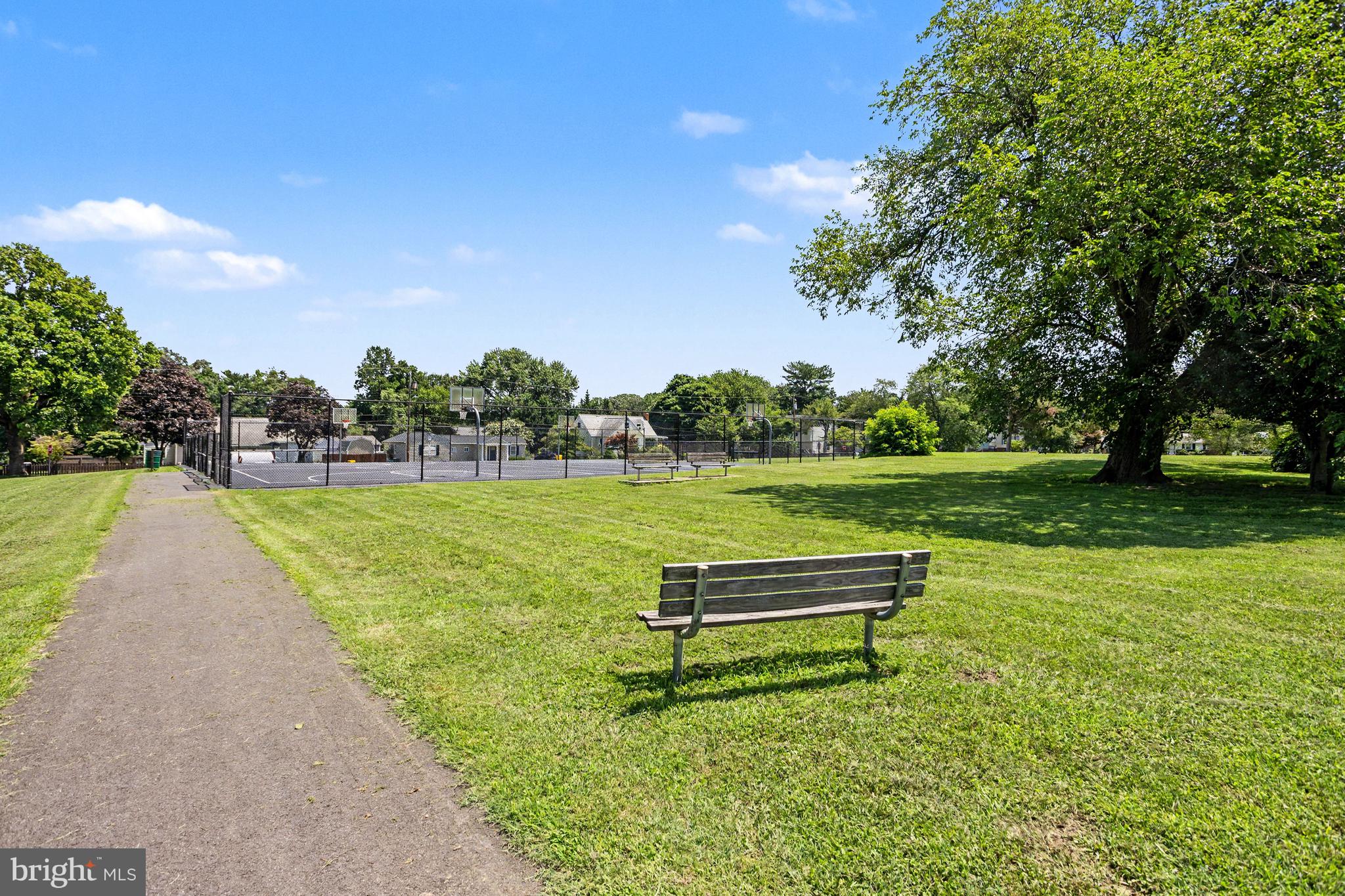 HIGH POINT - Residential