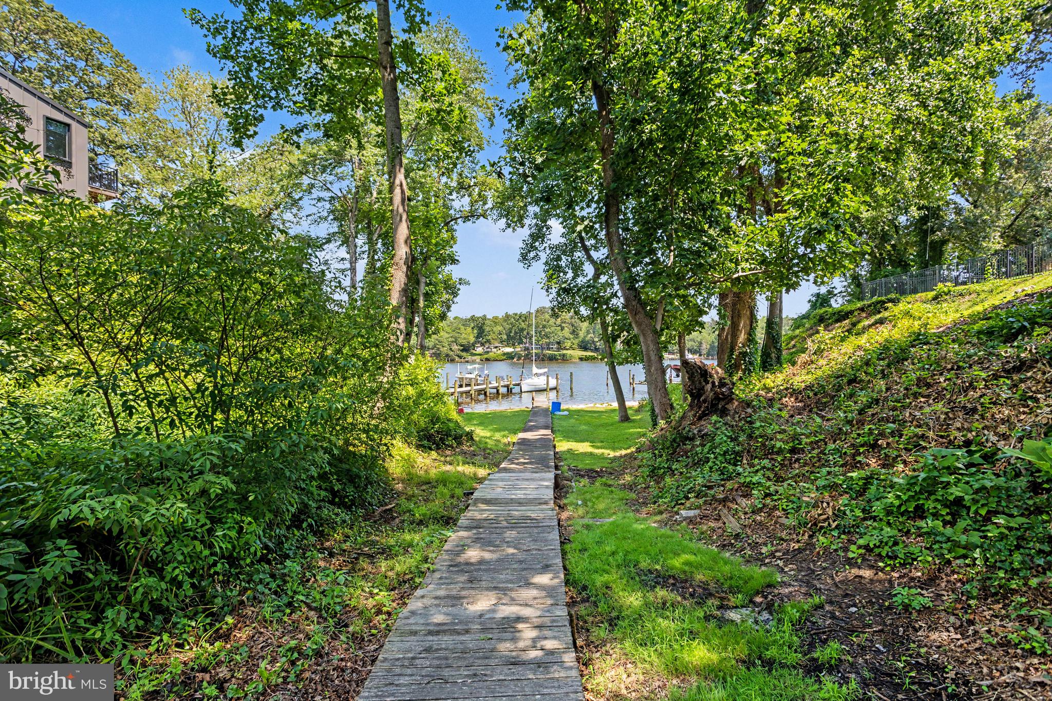 HIGH POINT - Residential