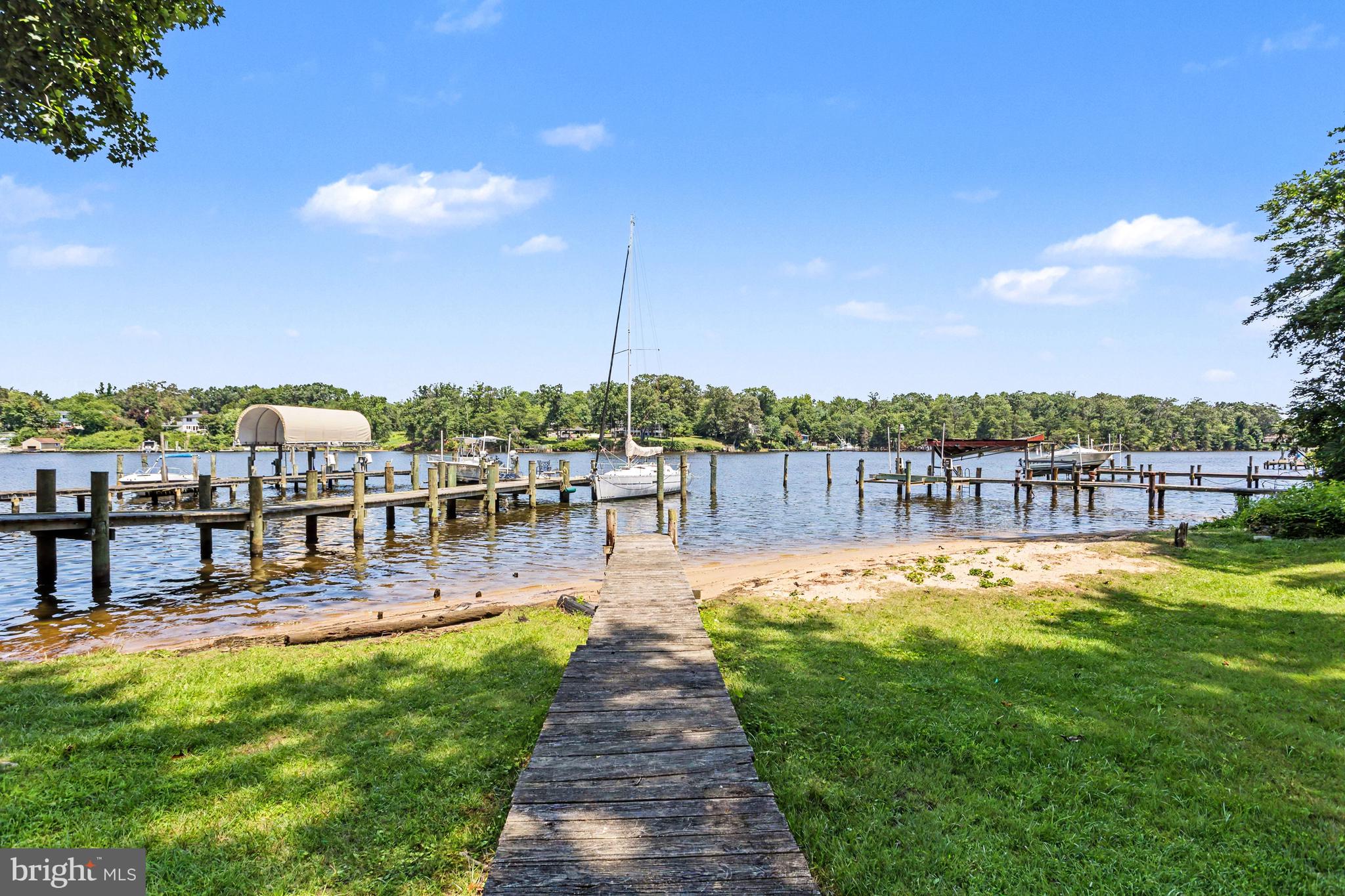 HIGH POINT - Residential