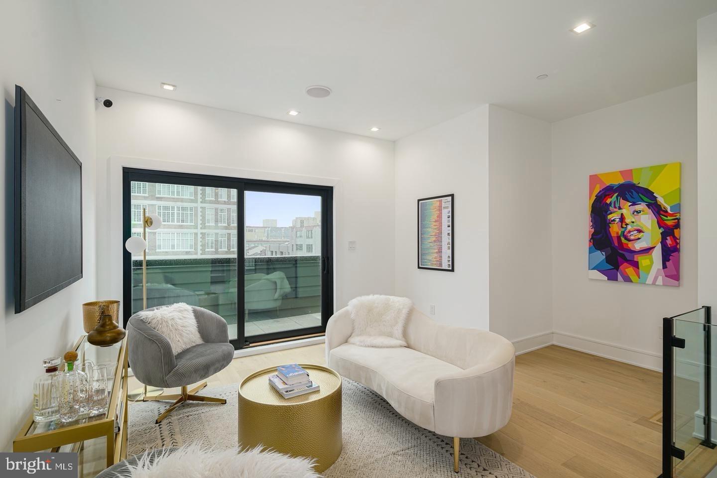 RITTENHOUSE SQUARE - Residential