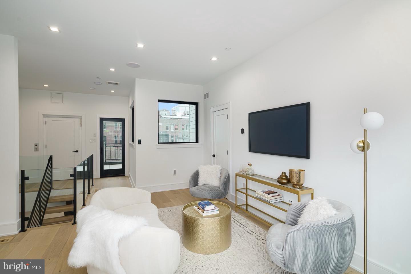 RITTENHOUSE SQUARE - Residential