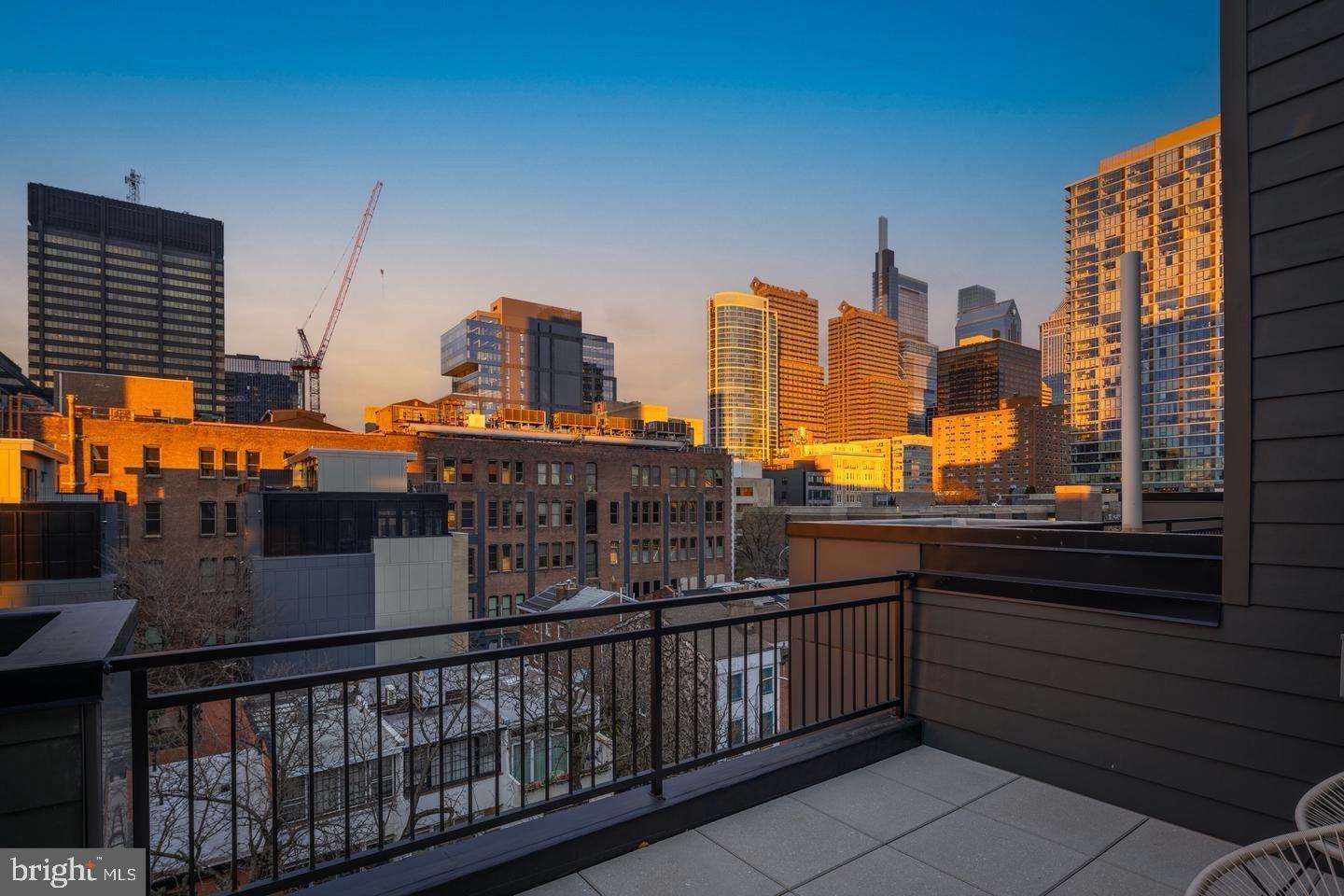 RITTENHOUSE SQUARE - Residential