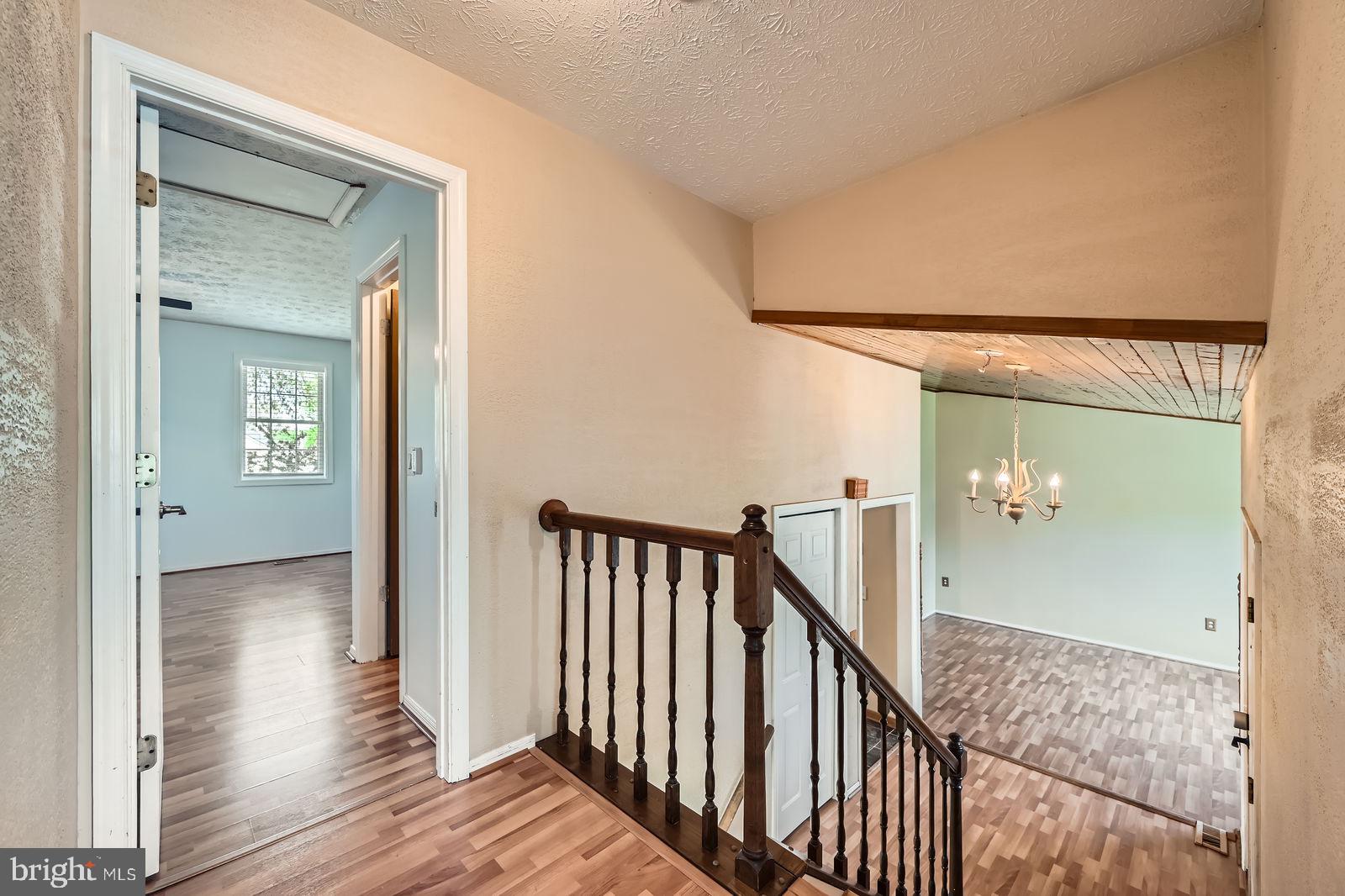 CHESTERFIELD - Residential