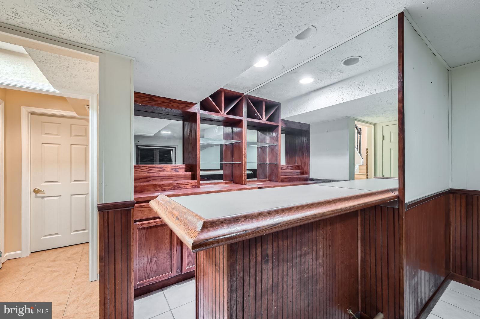 CHESTERFIELD - Residential