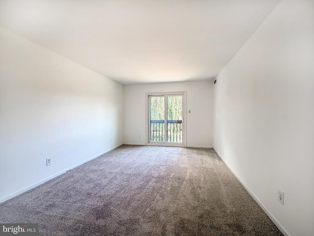 DELAIRE LANDING - Residential