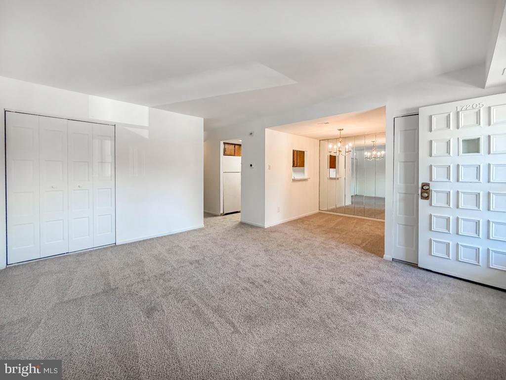 DELAIRE LANDING - Residential