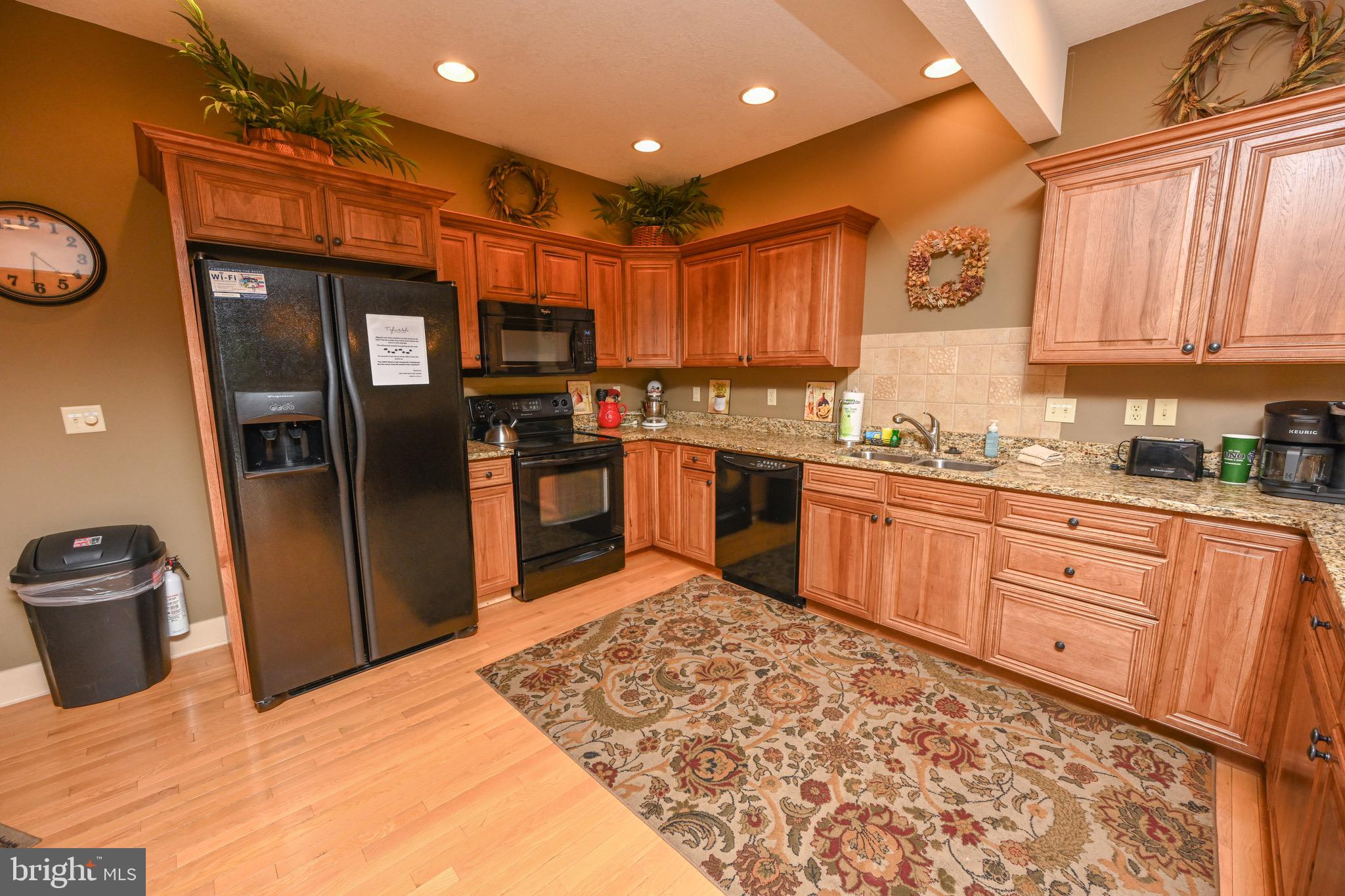 TIMBERLAKE VILLAGE - Residential