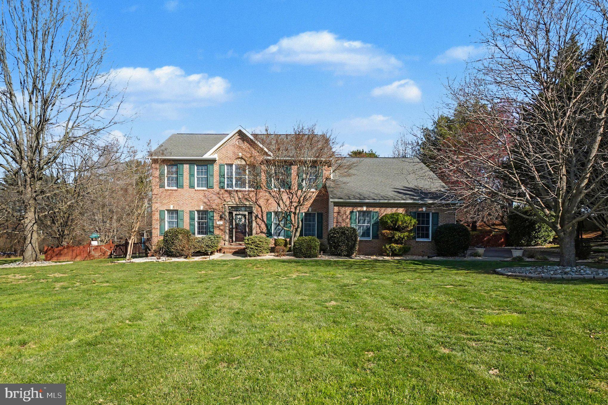 BURGUNDY FARMS - Residential