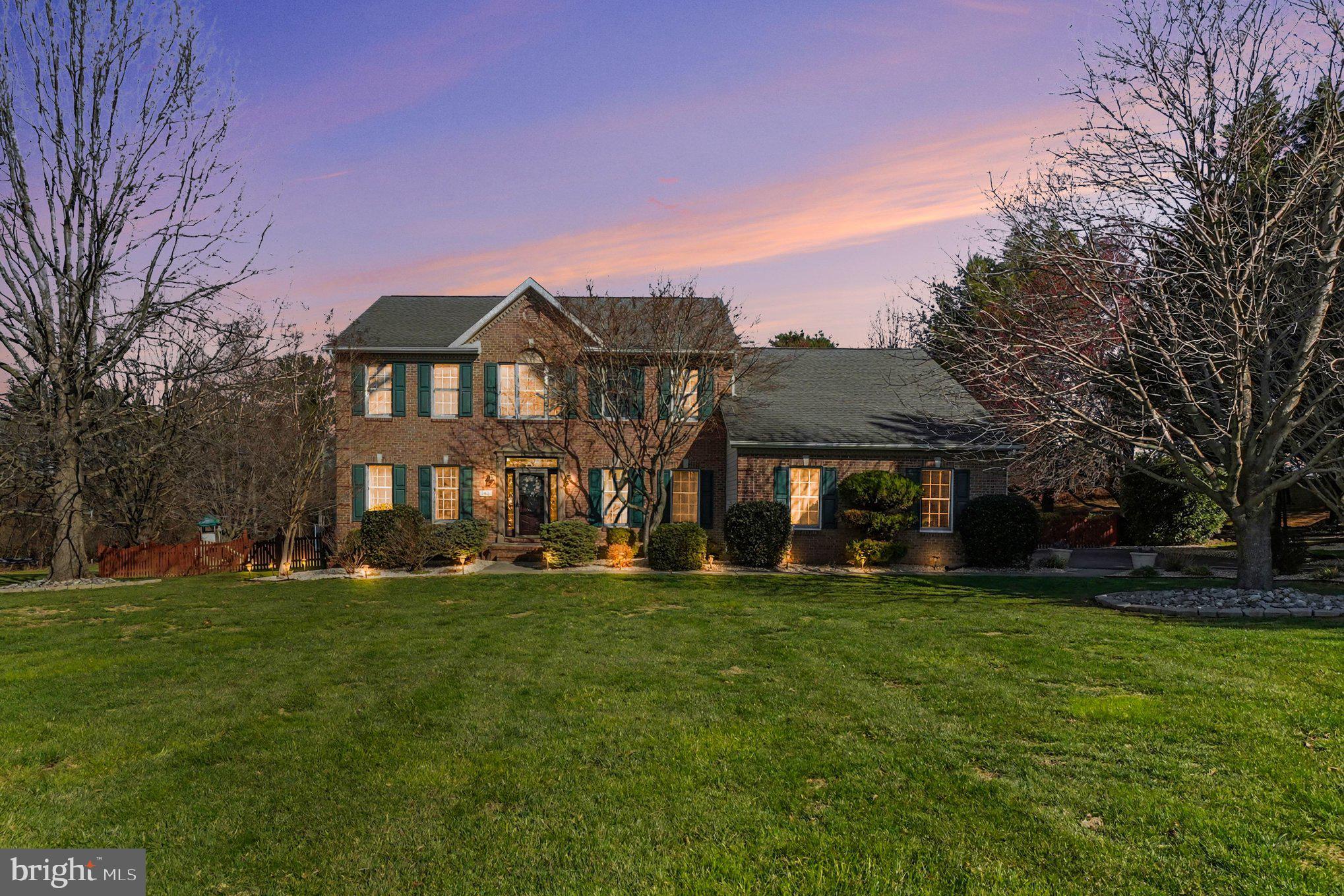 BURGUNDY FARMS - Residential