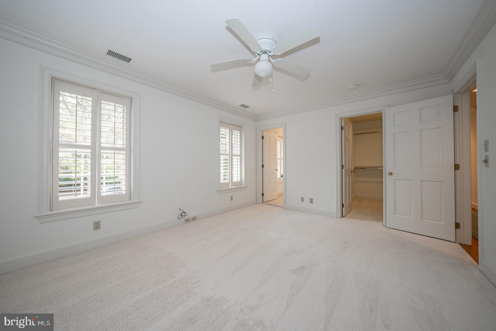 RADNOR HUNT - Residential