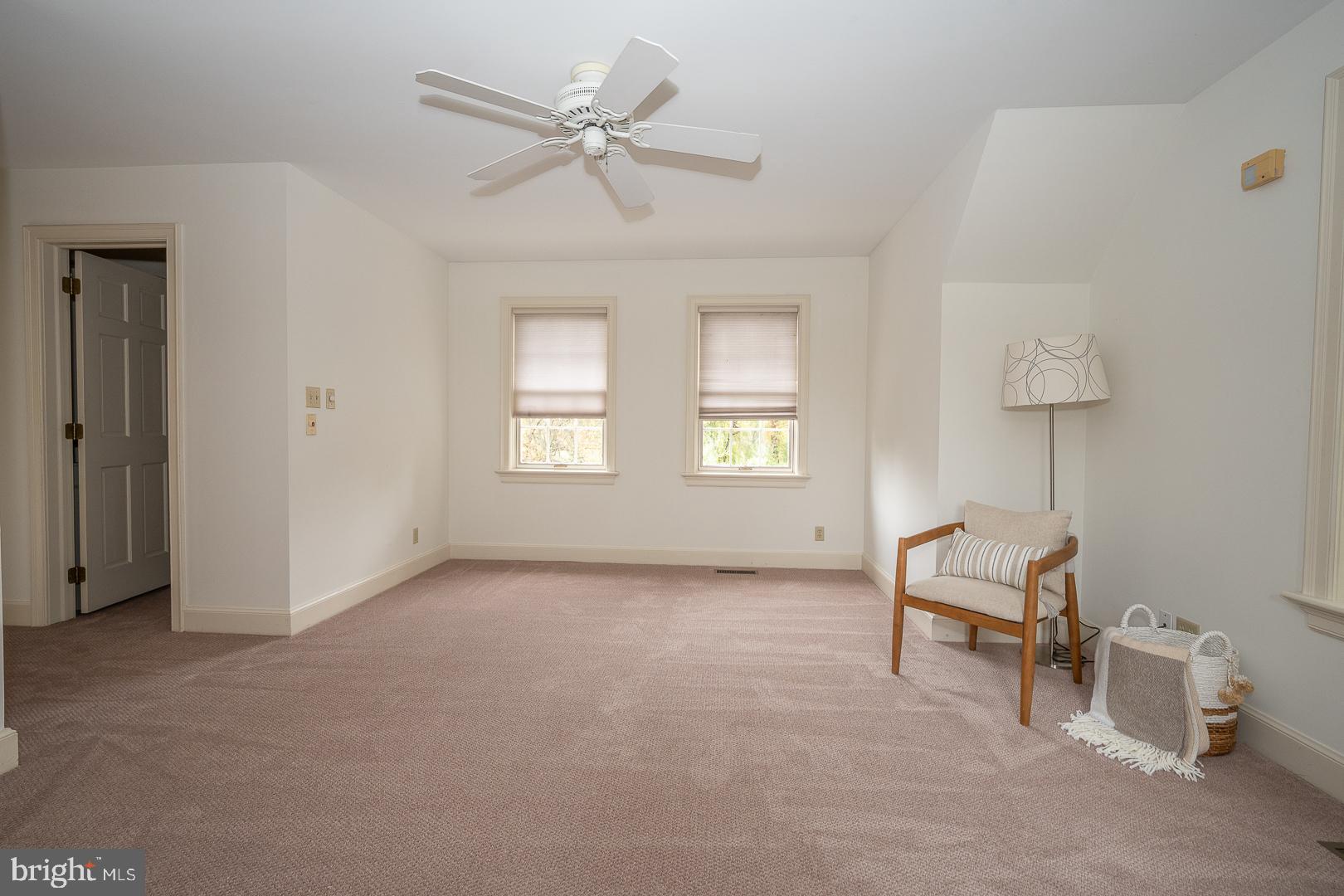 RADNOR HUNT - Residential