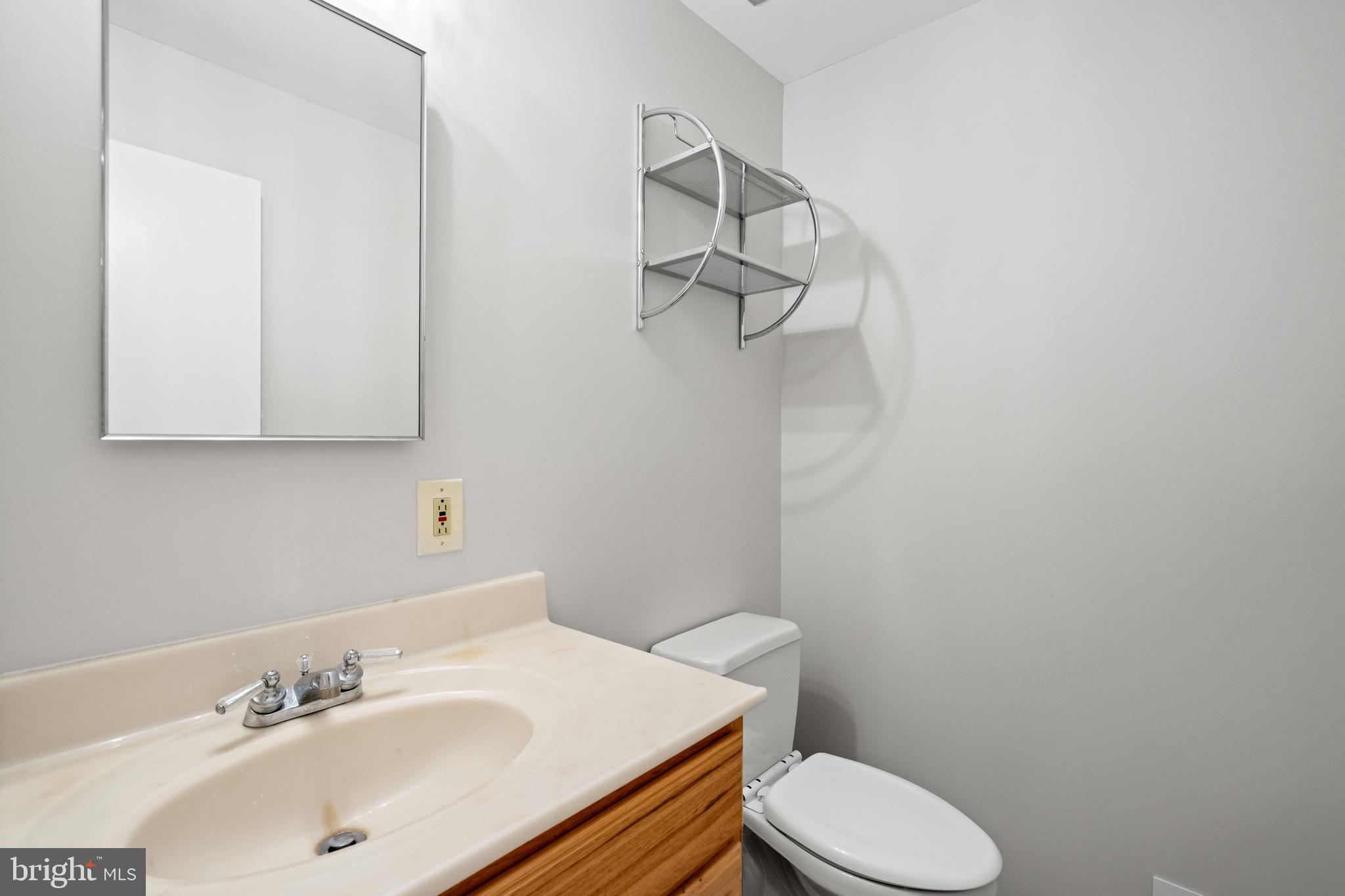 WAKEFIELD CHAPEL WOODS - Residential