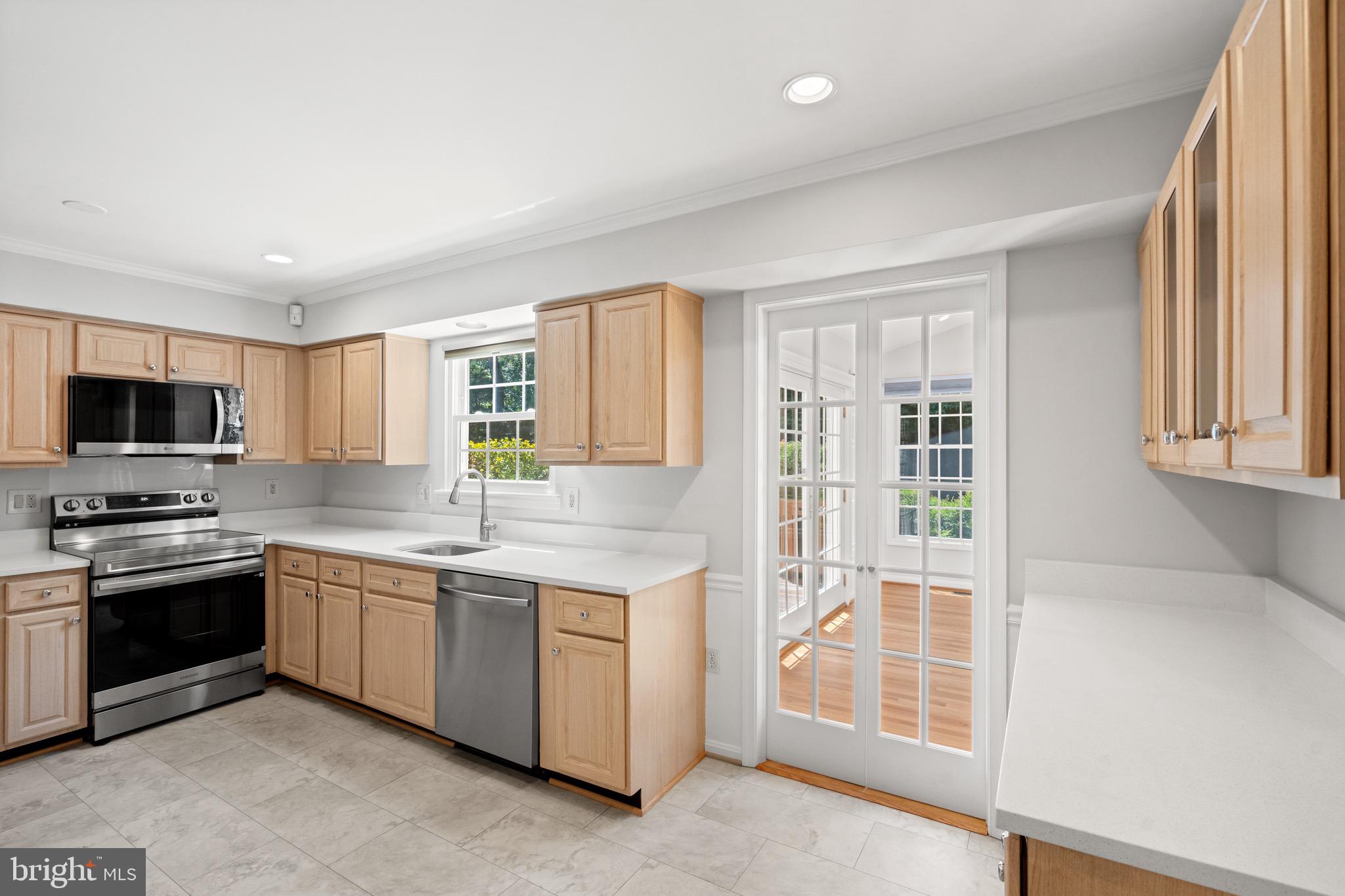 WAKEFIELD CHAPEL WOODS - Residential